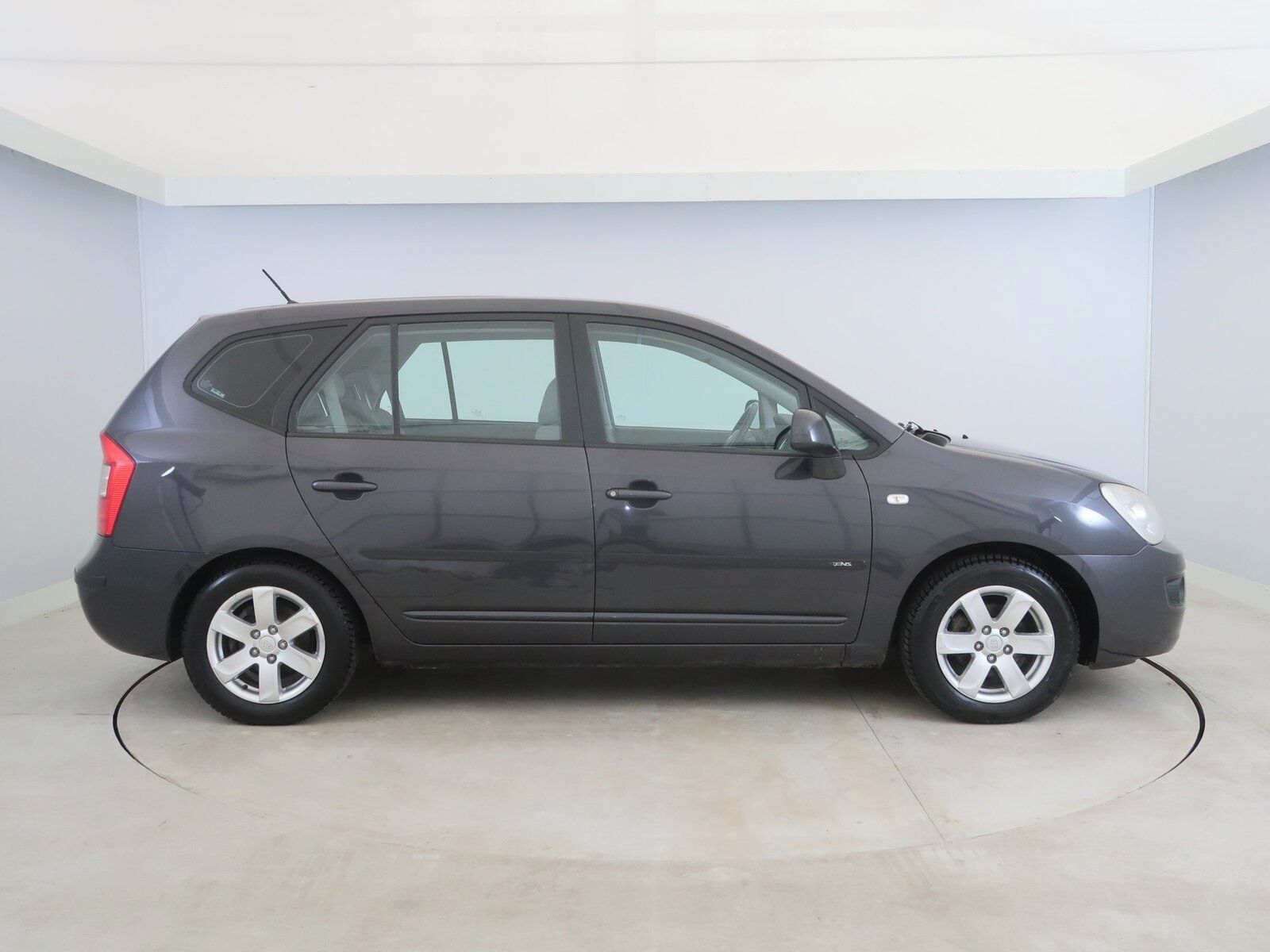 Kia Carens, 2.0 16V, po STK, servisované - fotka 6