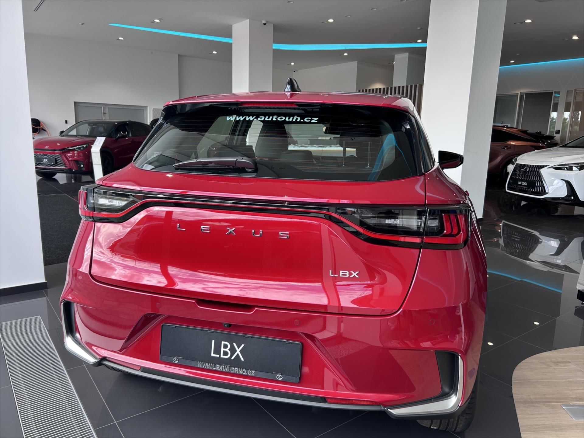 Lexus LBX, 1,5   LBX Relax Tech - fotka 6