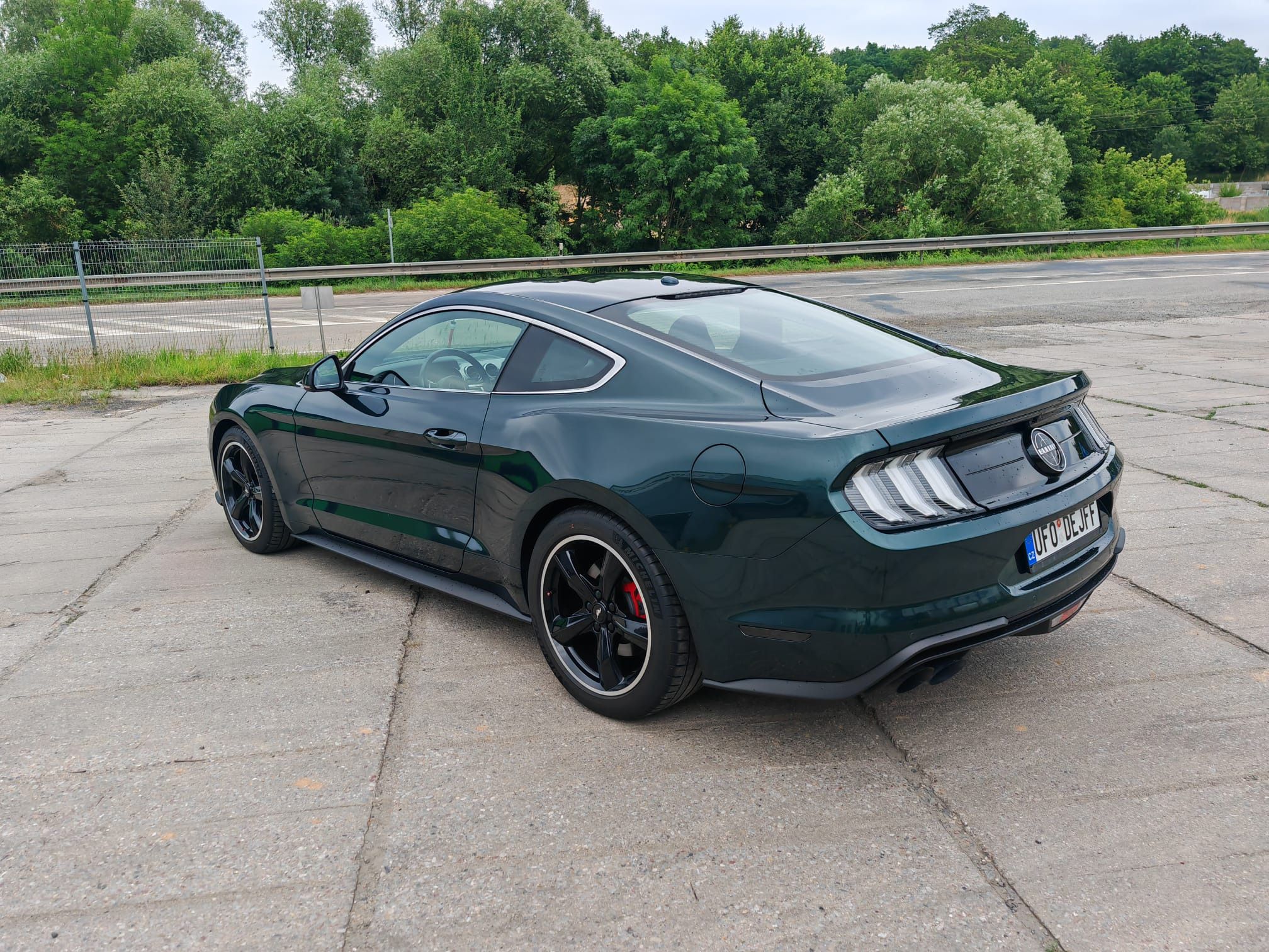 Ford Mustang, BULLITT - 5.0 V8 - EU verze! - fotka 5