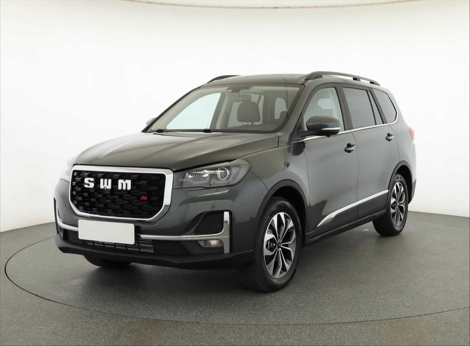 SWM G5 PRO, 1.5 Turbo, 7 míst, ČR,1.maj - fotka 2
