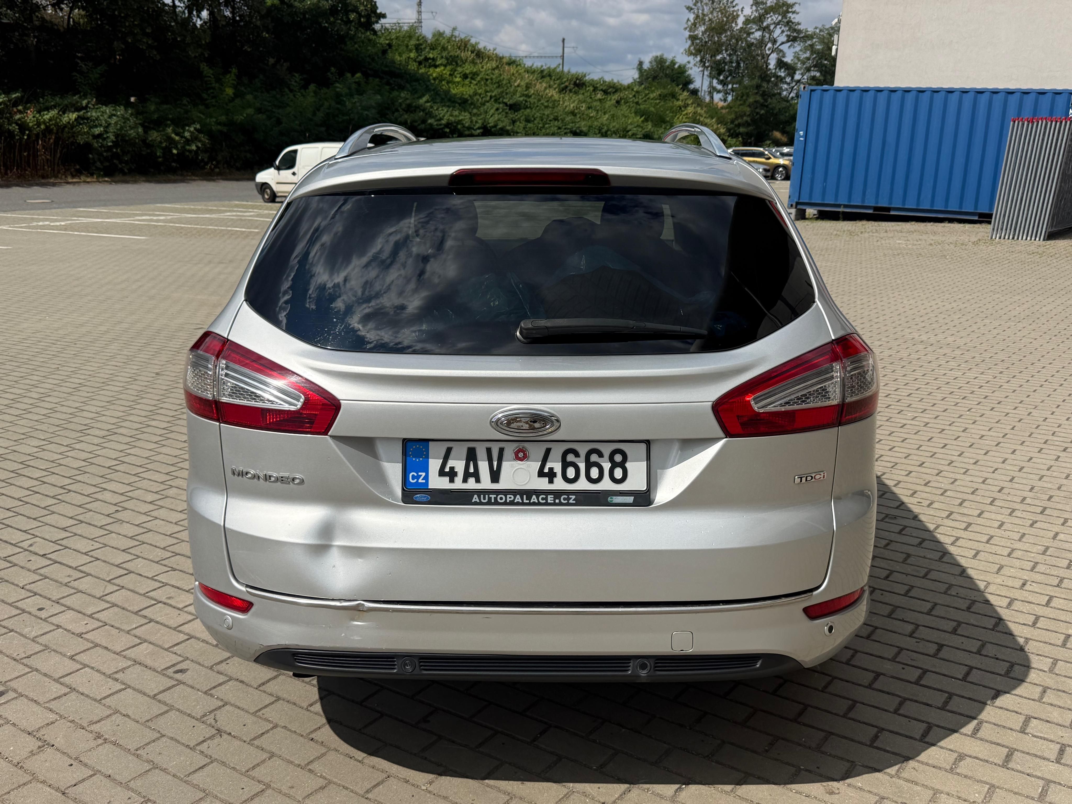 Ford Mondeo, 2.0TDCi, 120kw Automat - fotka 4