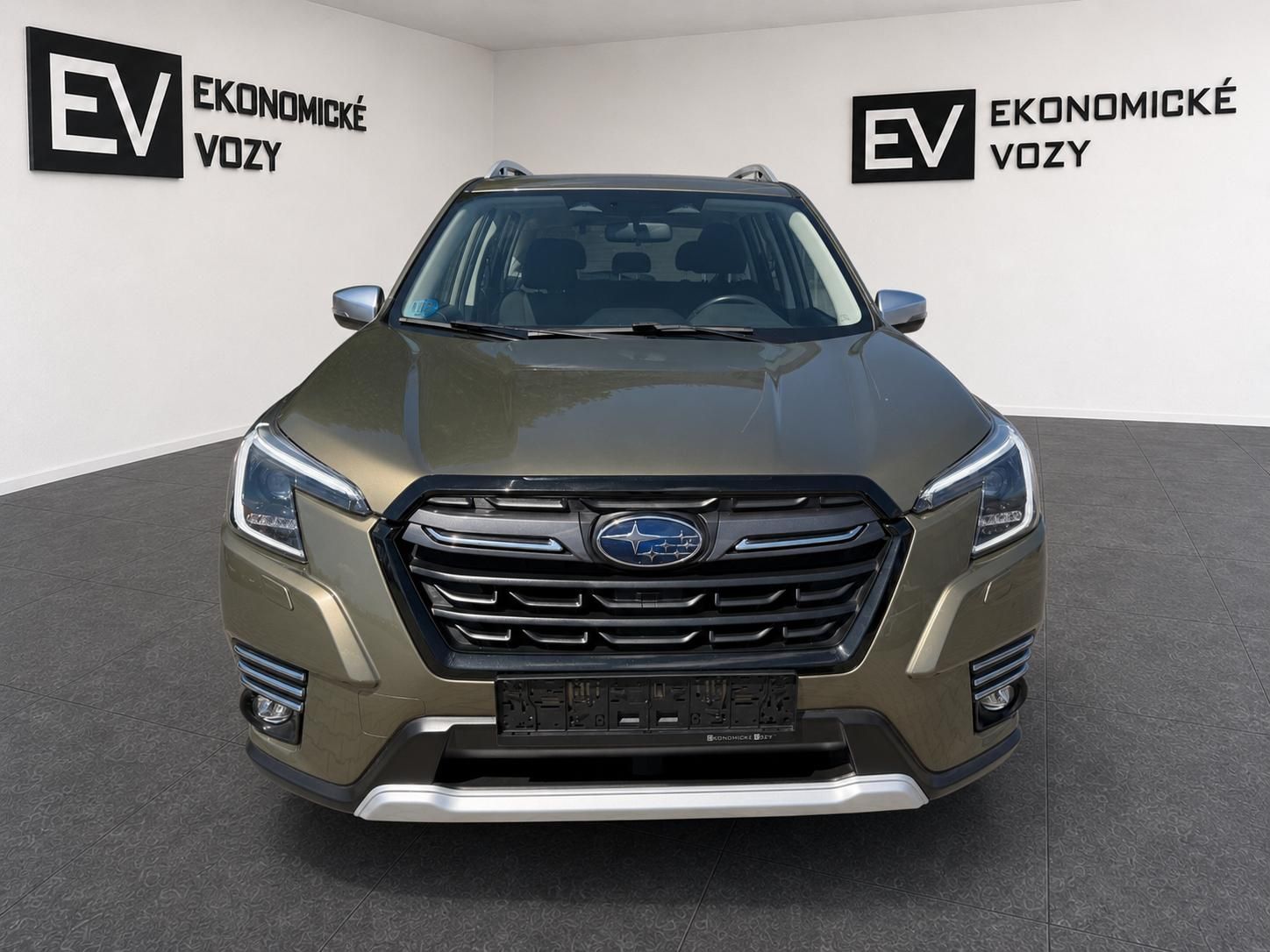 Subaru Forester, 2.0i Hybrid Sport Plus,ZÁRUKA - fotka 4