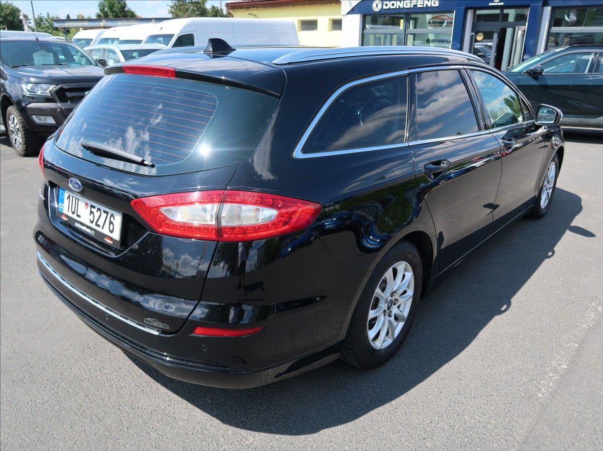 Ford Mondeo, 2,0 TDCi,110kW,Aut.klima,navi - fotka 3