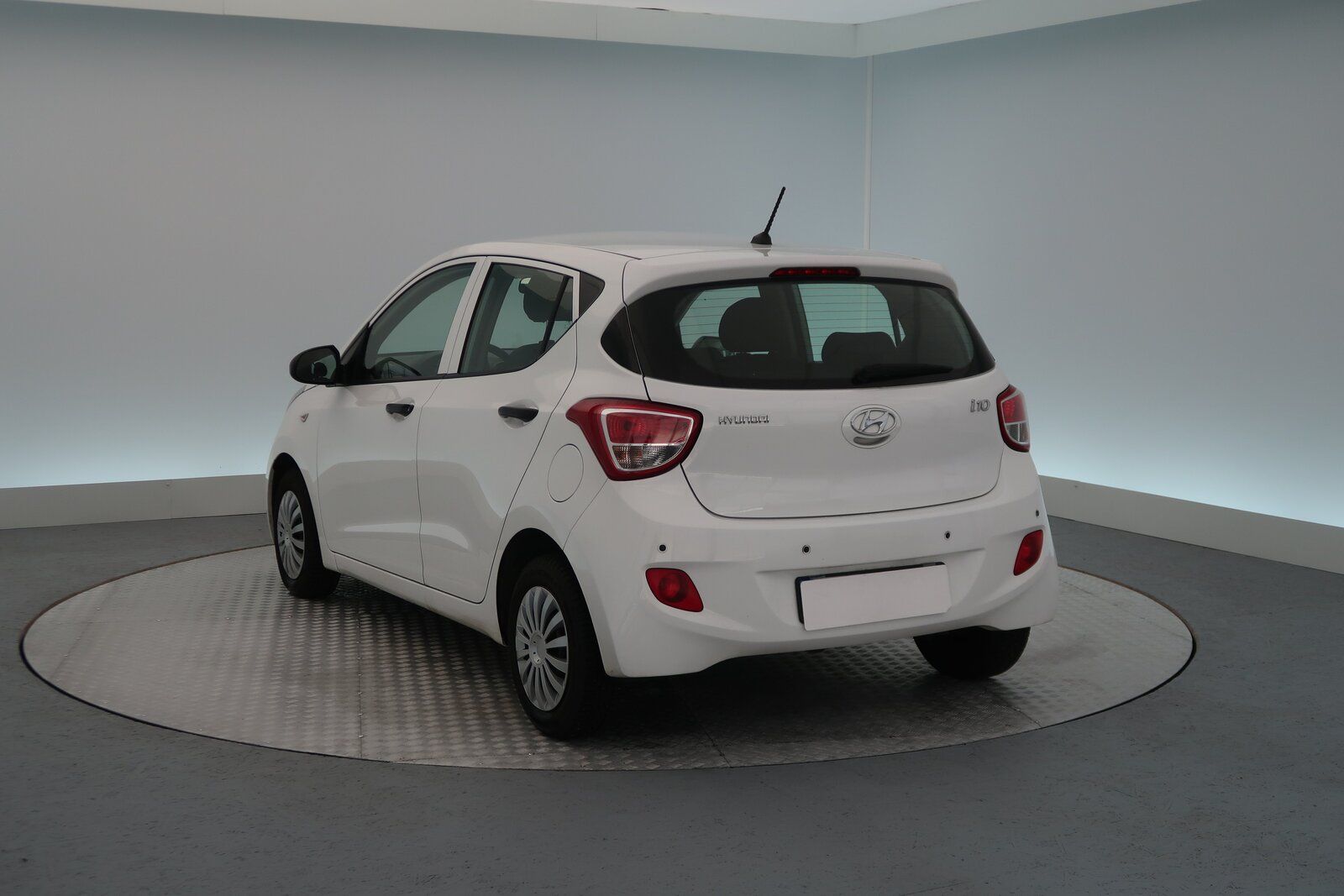 Hyundai i10, 1.0, Automatická klima - fotka 4