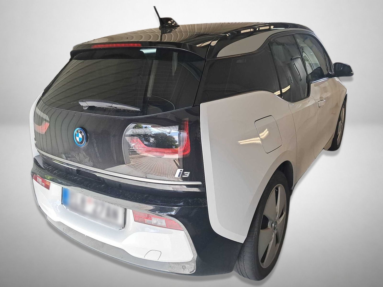 BMW i3, 120Ah BEV, SoH 82%, Automat - fotka 2