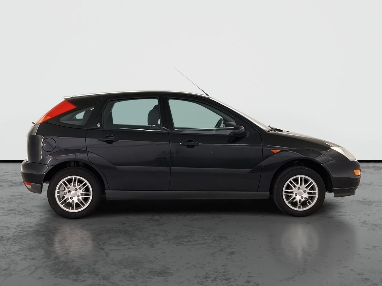 Ford Focus, 1.6 16V, po STK, Klima - fotka 6