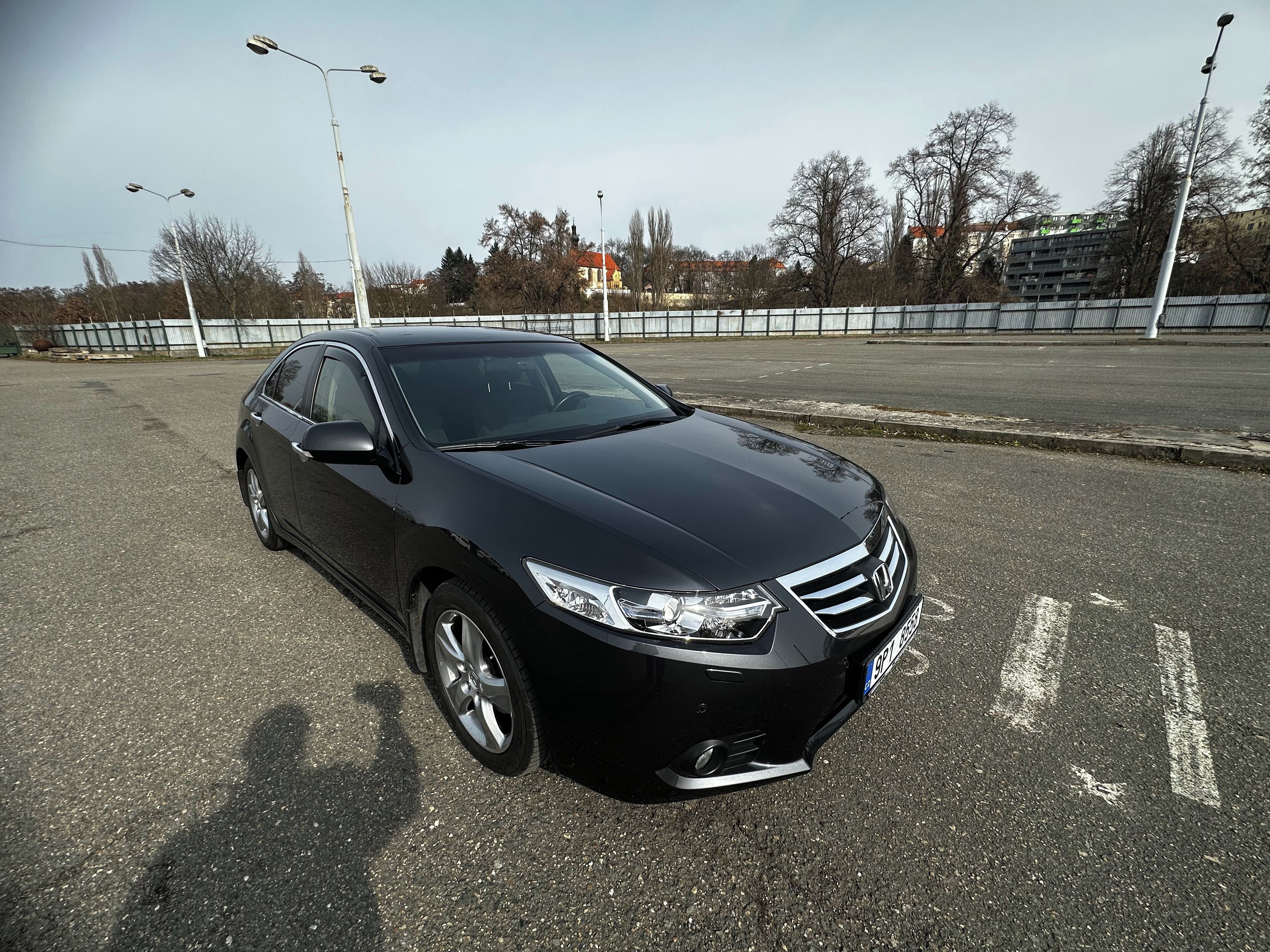 Honda Accord - fotka 2
