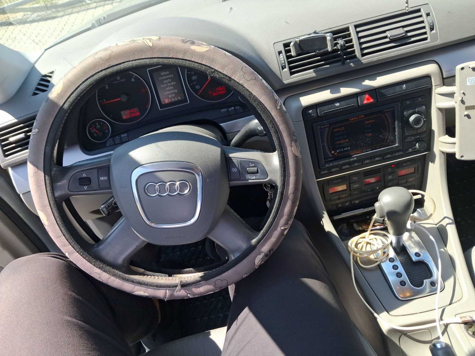Audi A4, 2.0 TDI, Automat - fotka 3