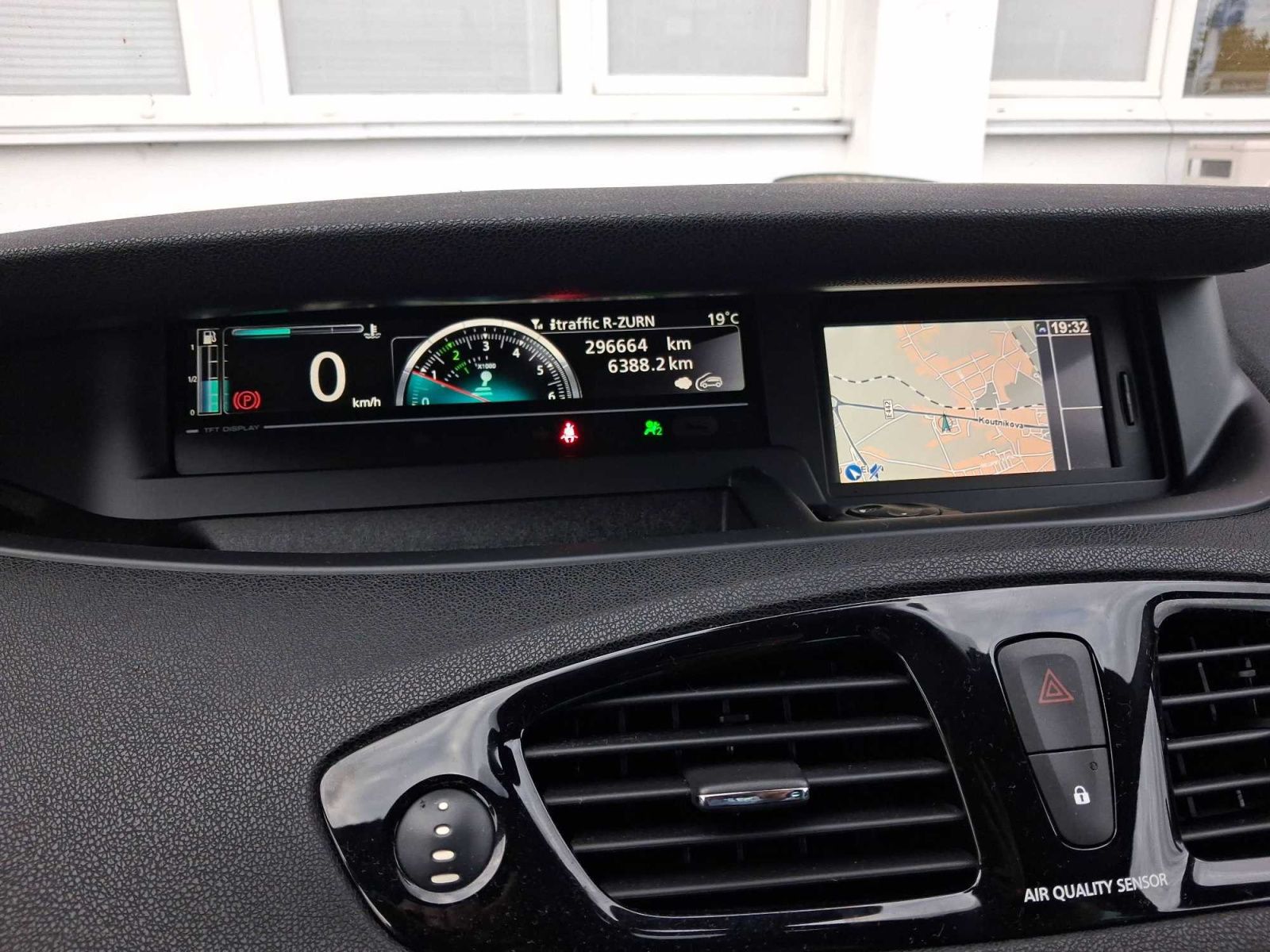 Renault Grand Scénic, 1.6 dCi, Tažné - fotka 3