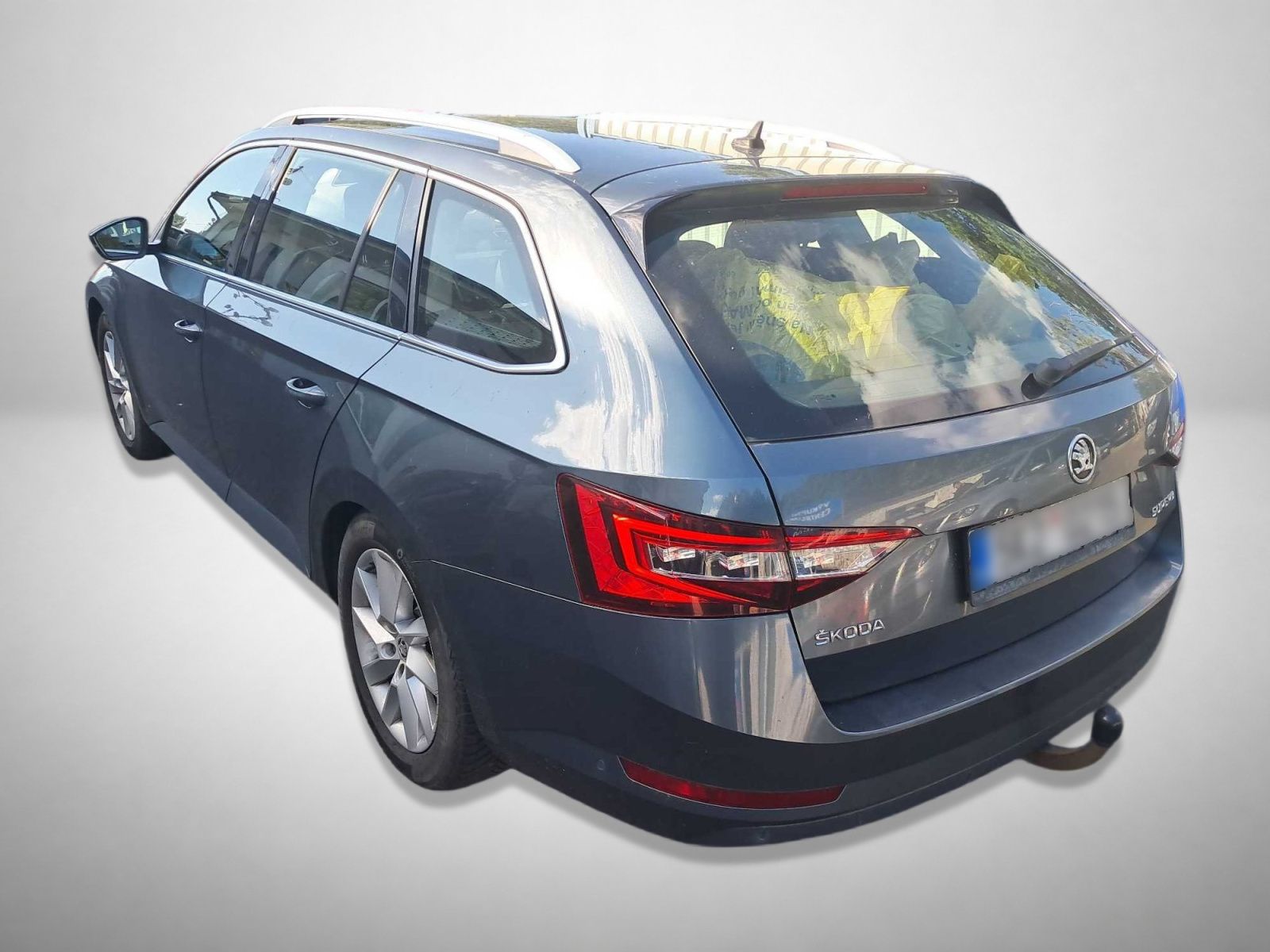 Škoda Superb, 2.0 TDI, Style Plus, Automat - fotka 2