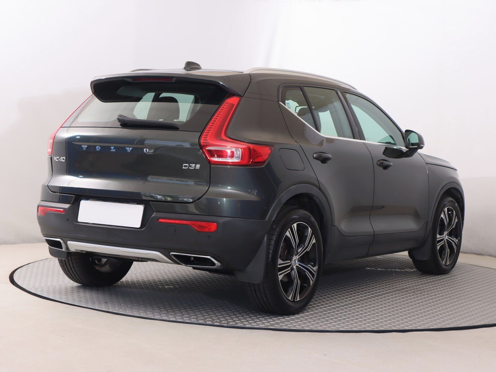 Volvo XC40, D3, Inscription, Kůže, Navi - fotka 5