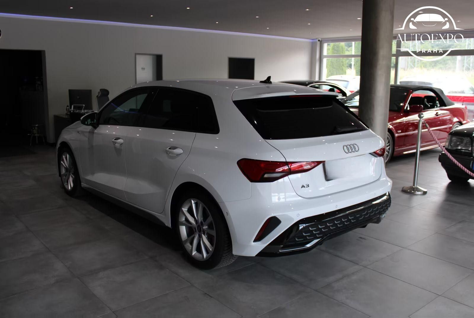 Audi A3, Sportback 35 TFSI S-LINE SPORT - fotka 3