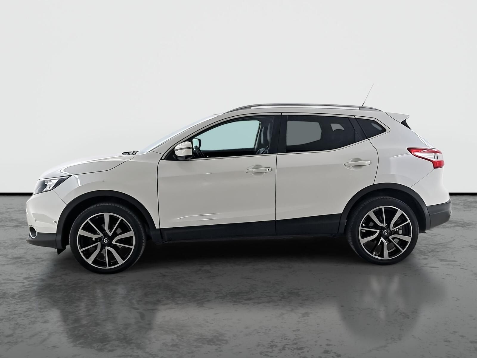 Nissan Qashqai, 1.2 DIG-T, Kůže, Navi - fotka 3