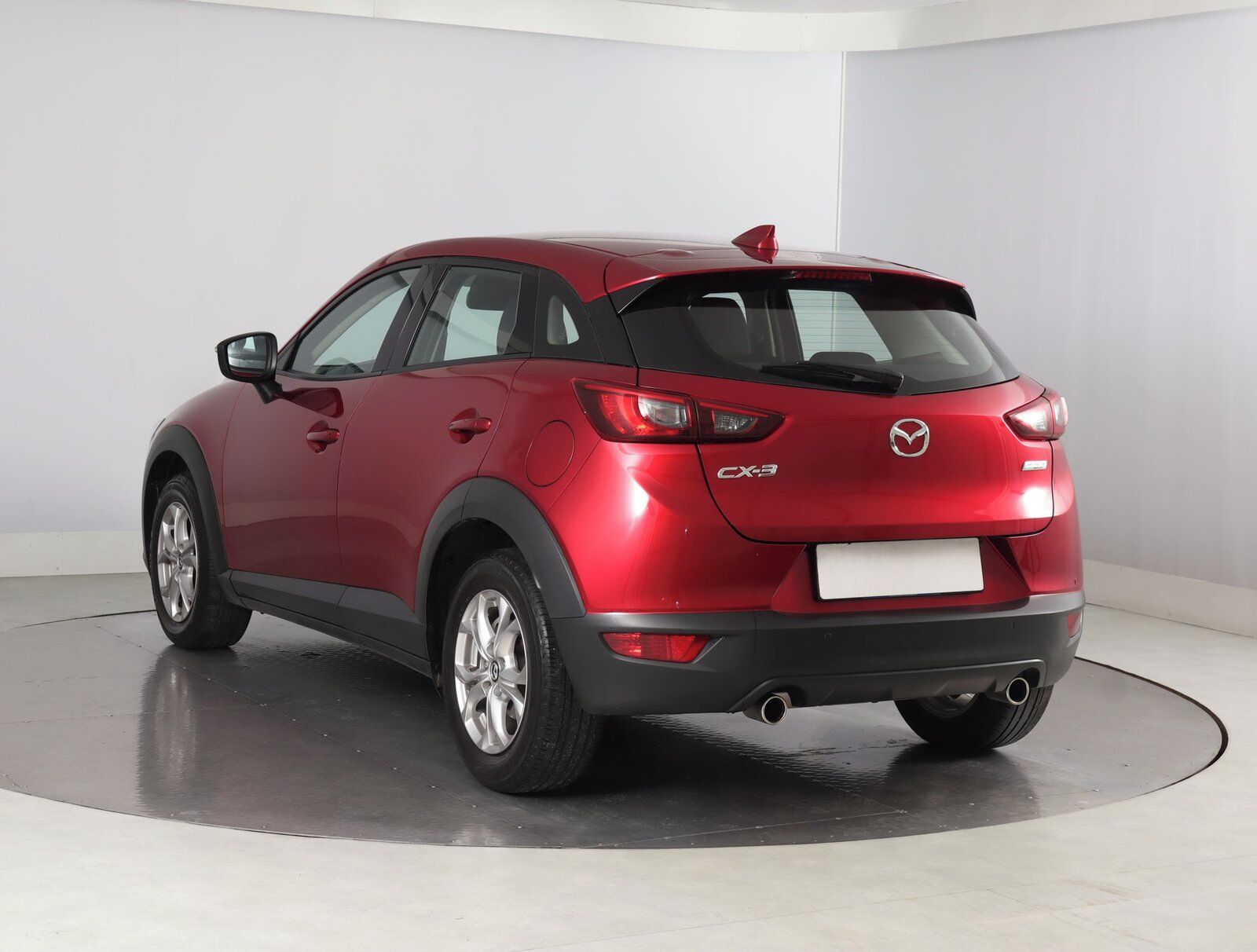 Mazda CX-3, 2.0 Skyactiv-G, ČR,1.maj - fotka 4