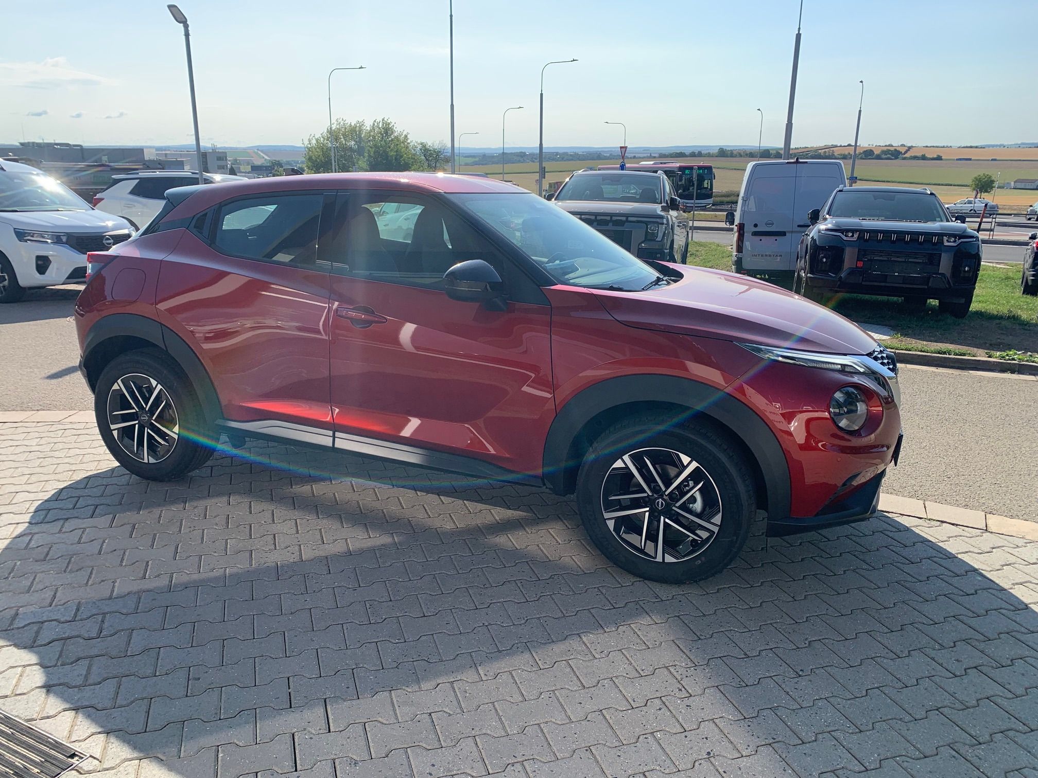 Nissan Juke, 1.0 DIG-T 114 7DCT N-CONNECTA - fotka 3