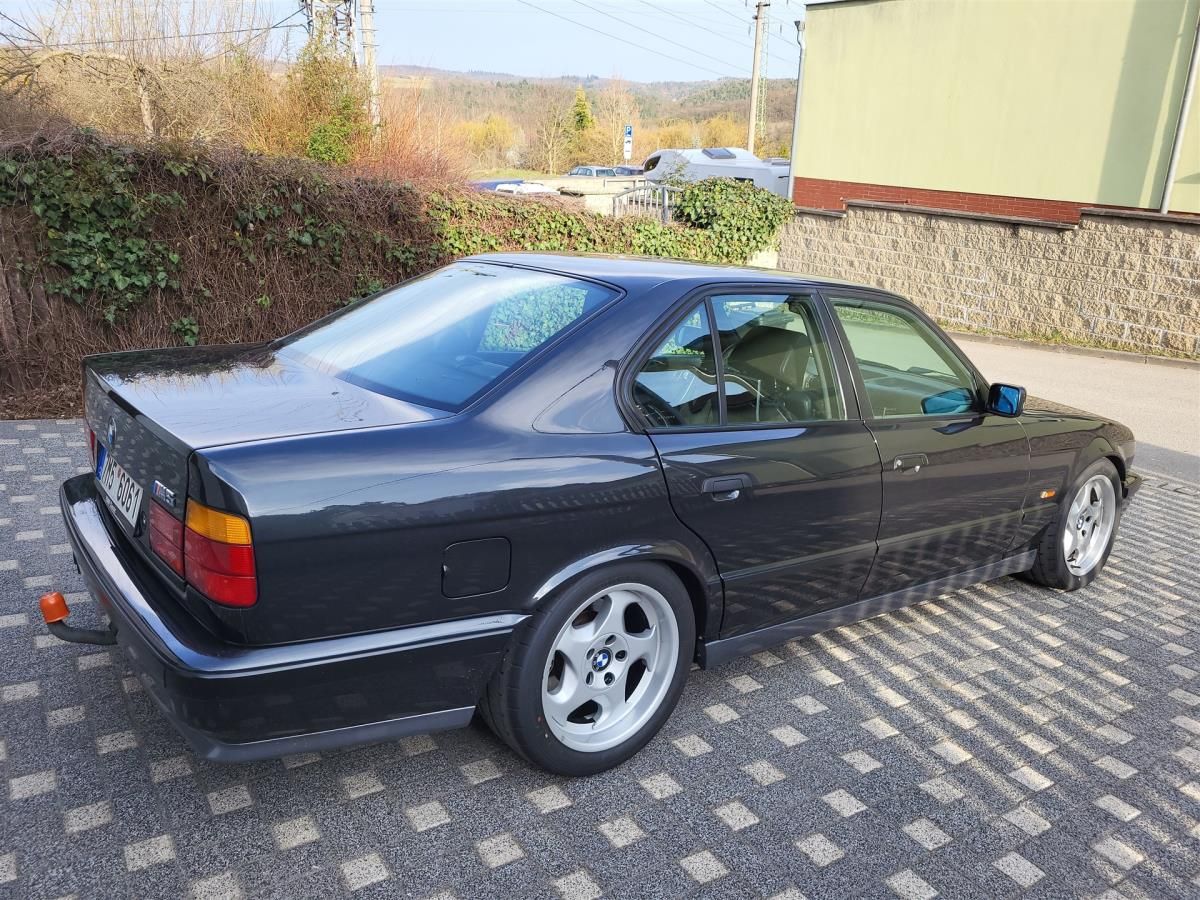 BMW M5, E34 - EDICE NÜRBURGRING - fotka 2