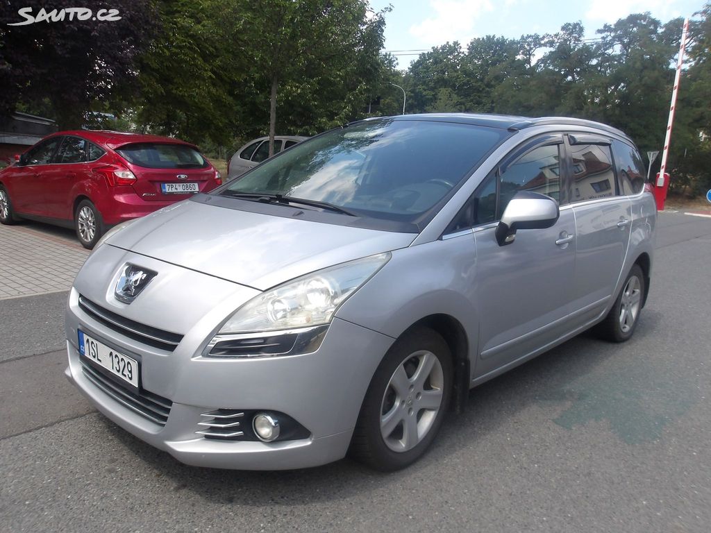 Peugeot 5008, 1,6i KŮŽE, PĚKNÝ !