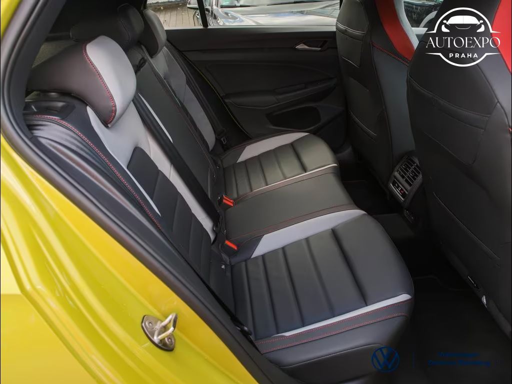 Volkswagen Golf, VIII 2.0 TSI GTI DSG* - fotka 6