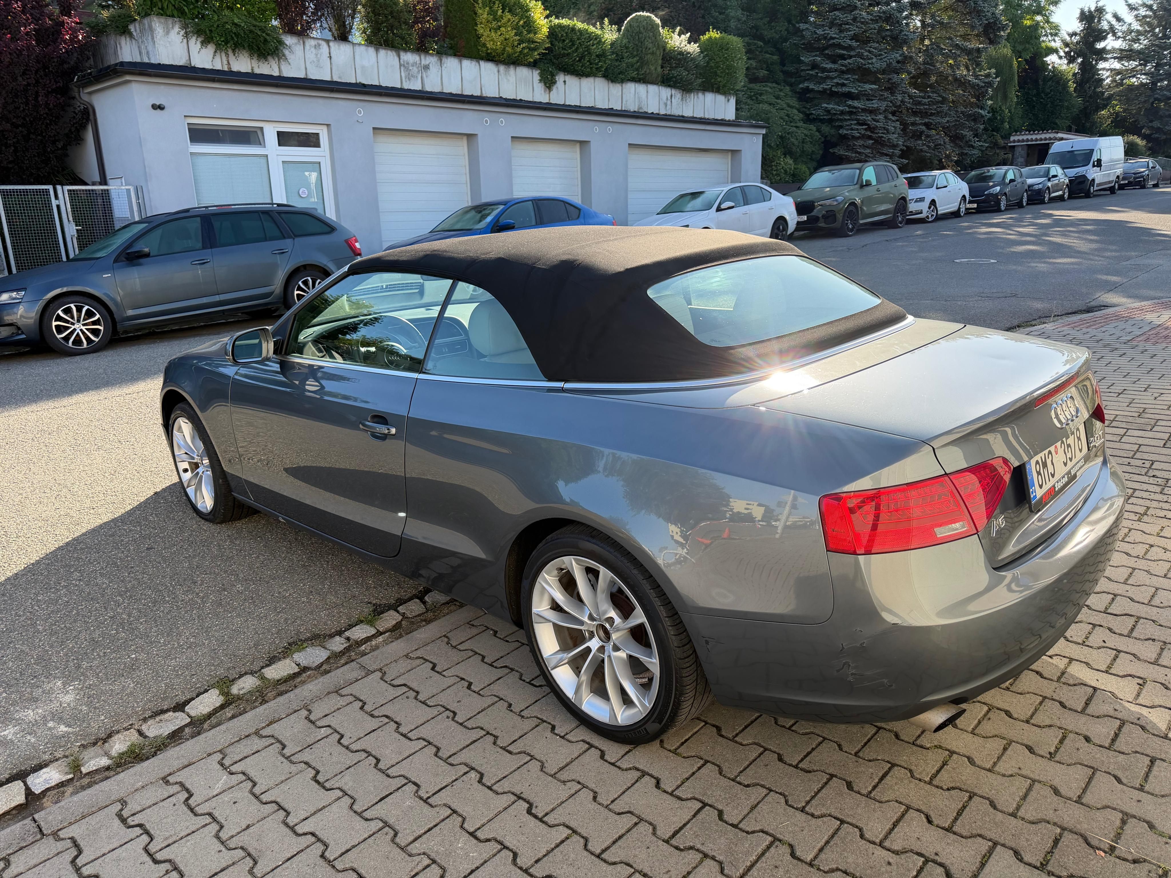Audi A5, 2.0tfsi,4x4, vada motoru - fotka 3