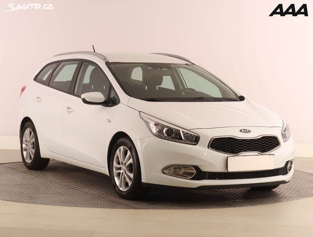 Kia Cee´d, 1.6 GDI, ČR,1.maj, Serv.kniha
