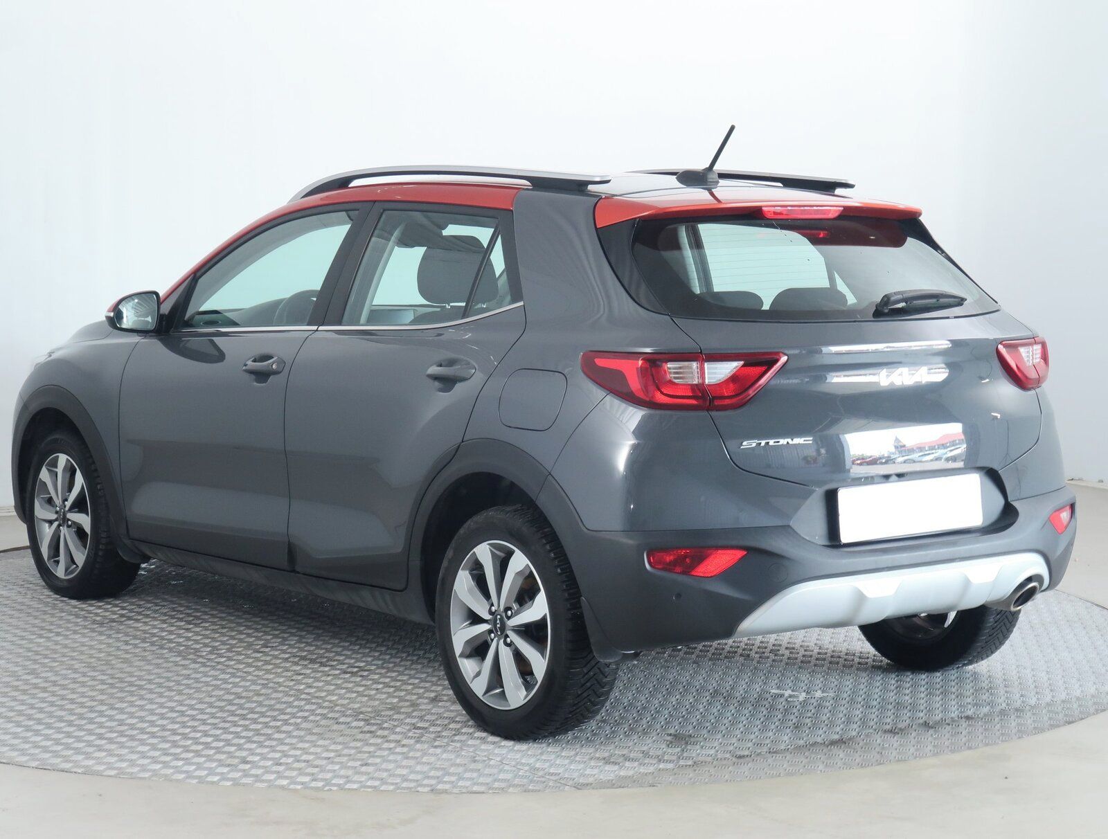 Kia Stonic, 1.0 T-GDI, EXCLUSIVE, DPH - fotka 4