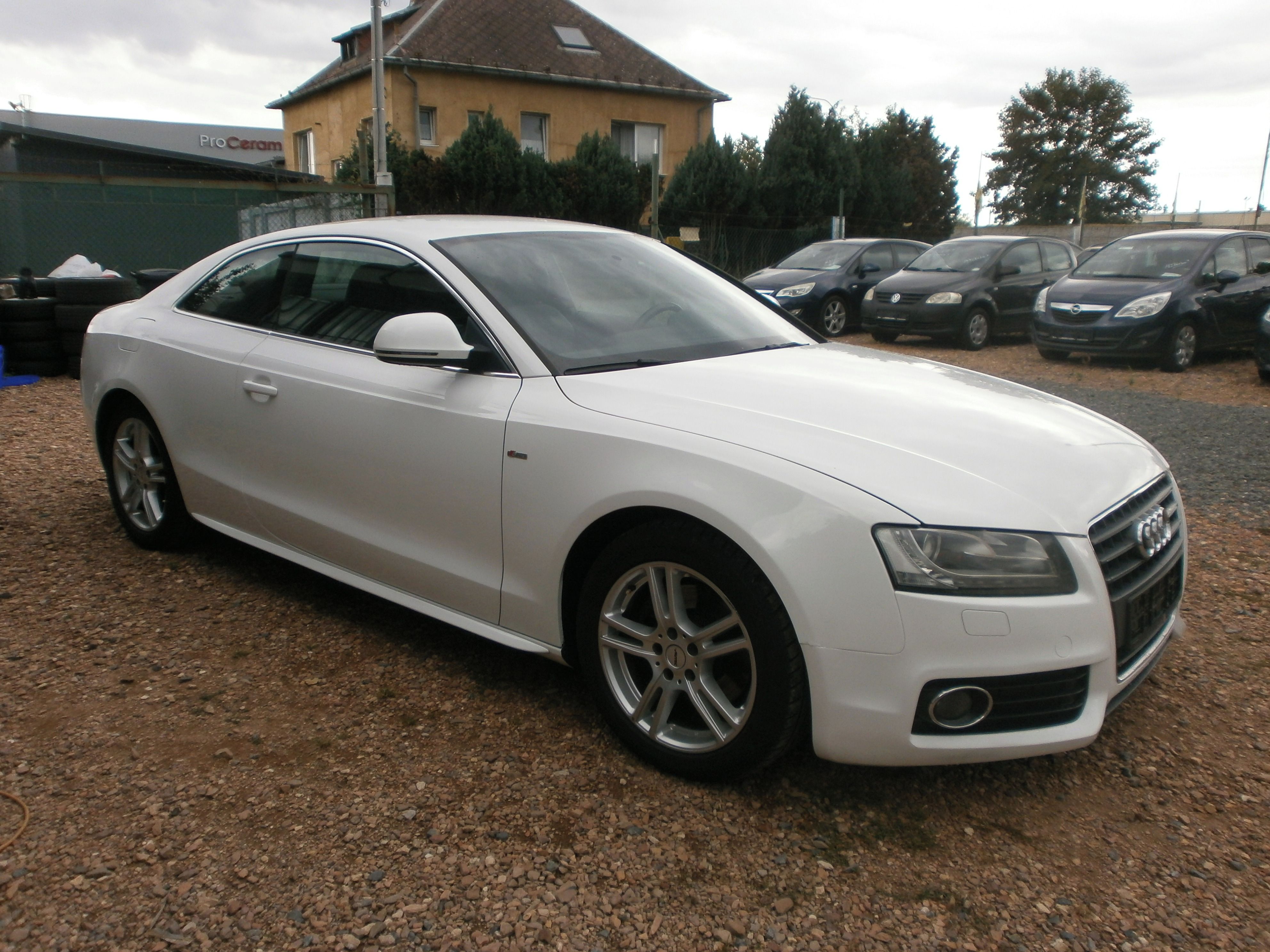 Audi A5, 1.8TFSI-125KW,S-LINE,SERV.KN.! - fotka 4