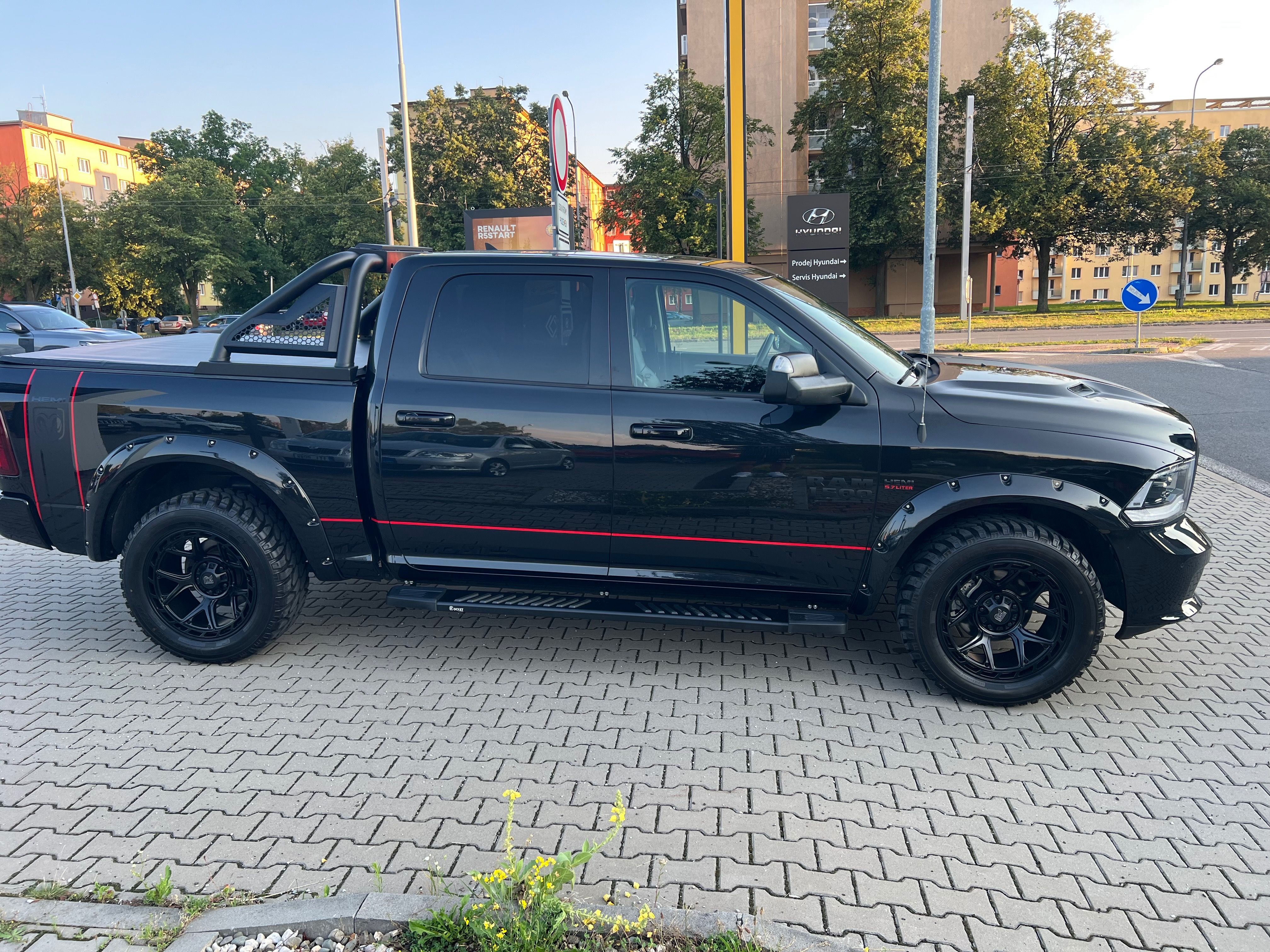 Dodge Ram, Dodge ram 5.7 HEMI 4x4 TOP MOD - fotka 4