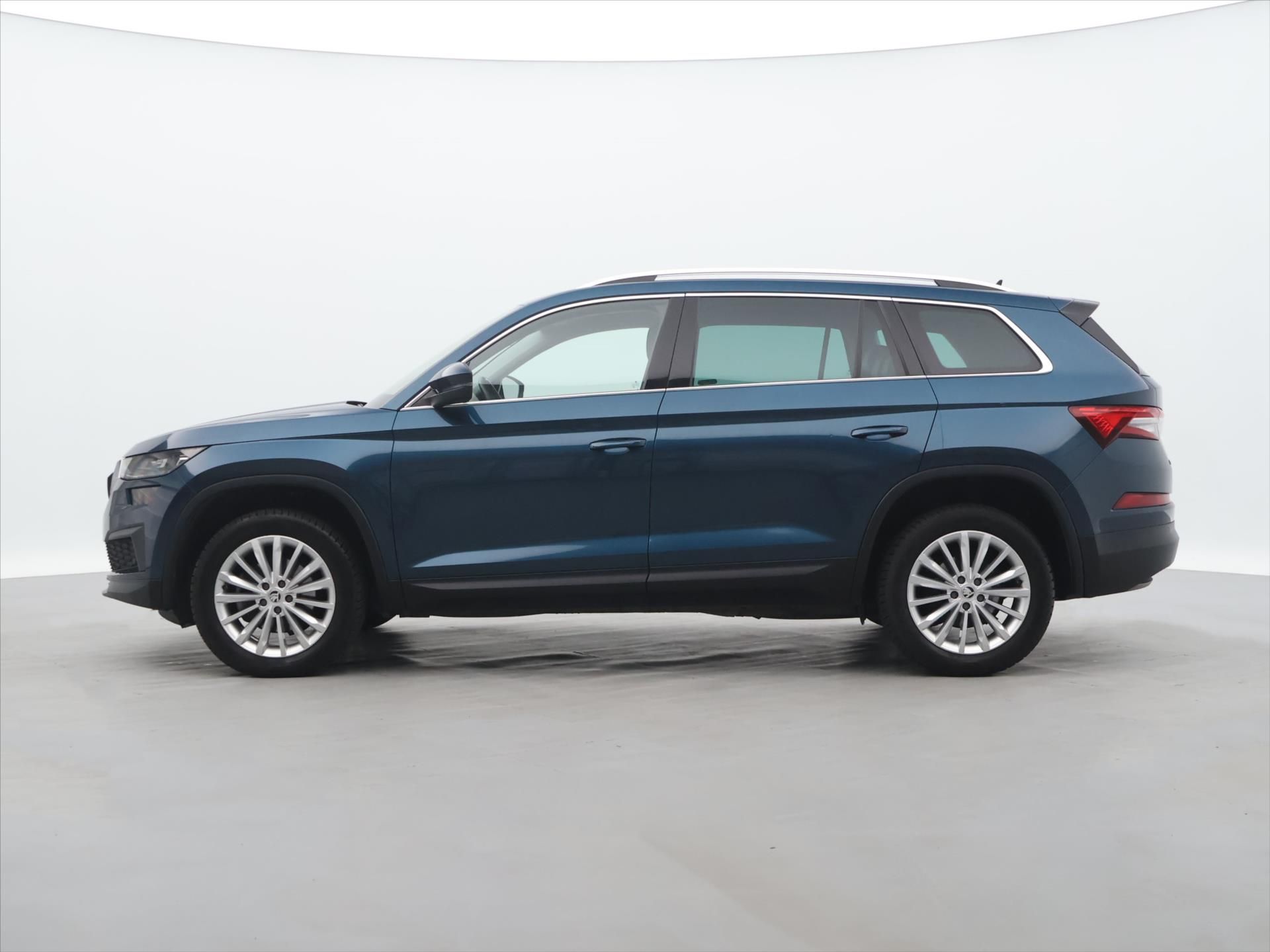 Škoda Kodiaq, 2,0 110 kW Style 4x4 DSG CZ DP - fotka 4