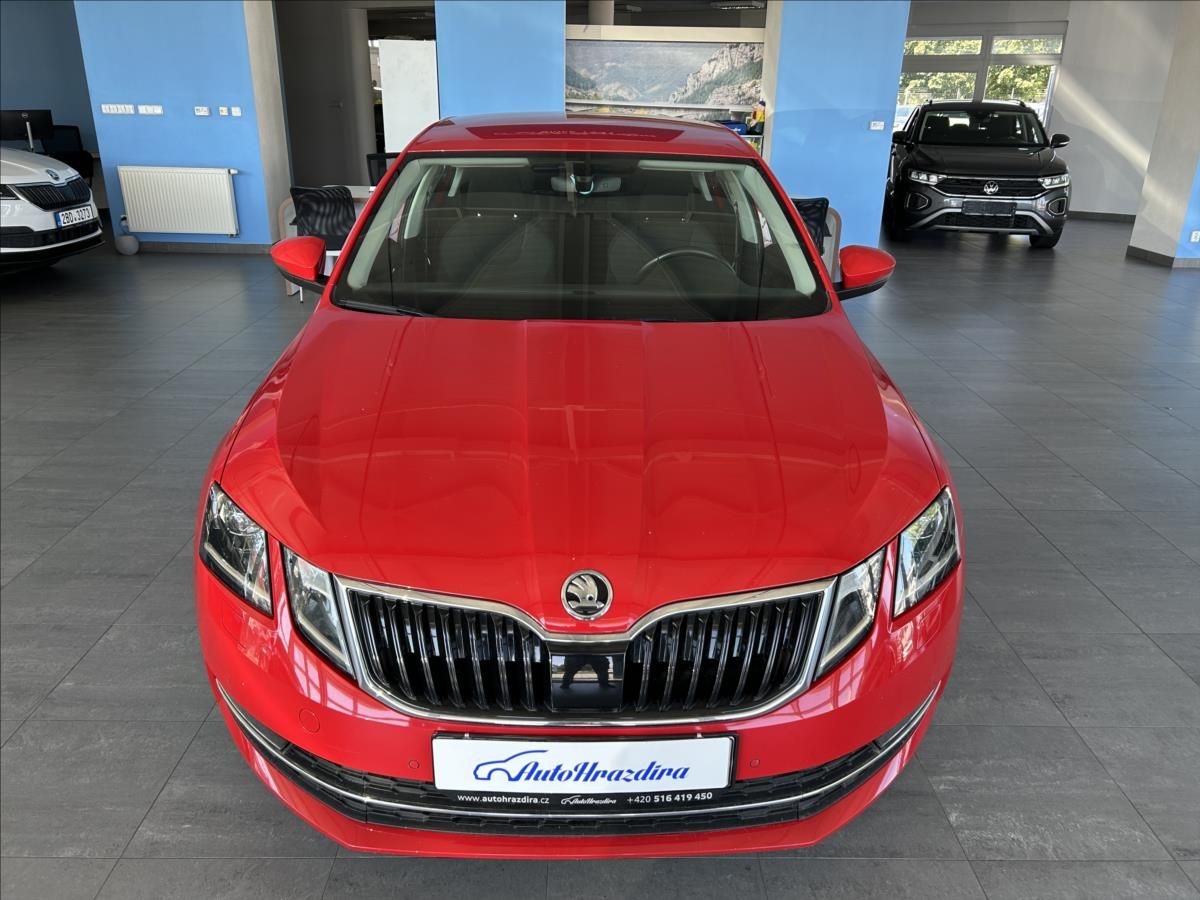 Škoda Octavia, 1,6   TDI 85kW,ČR,2.MAJ,STYLE - fotka 2
