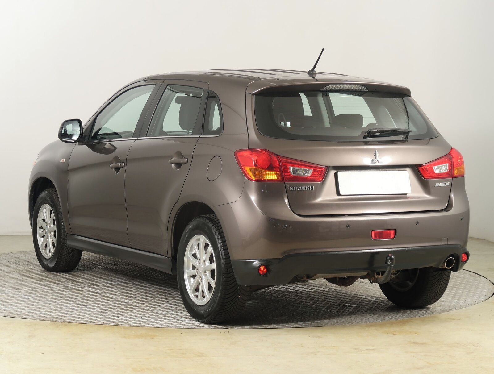 Mitsubishi ASX, 1.8 DI-D MIVEC, 4X4 - fotka 4