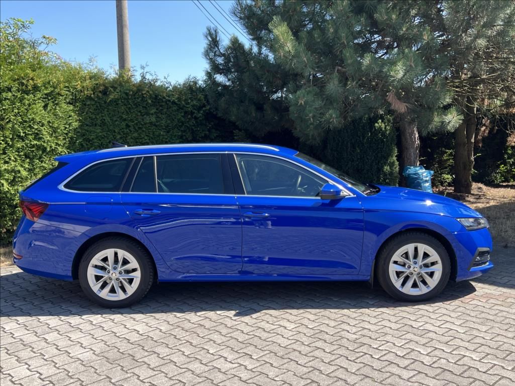 Škoda Octavia, 2,0 TDI 110kW Style webasto - fotka 6
