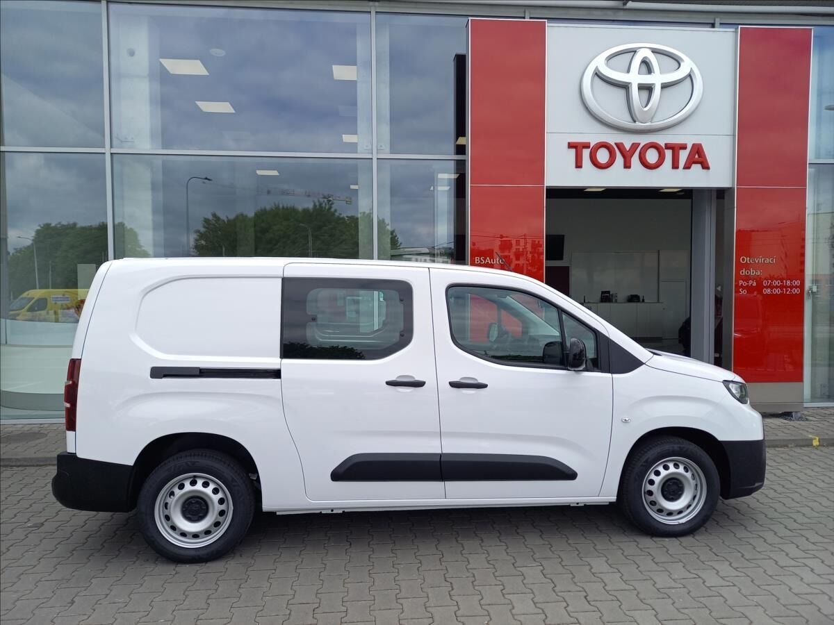 Toyota Proace City, 1,5 Crew Cab L2 5S 1,5D 130k - fotka 6