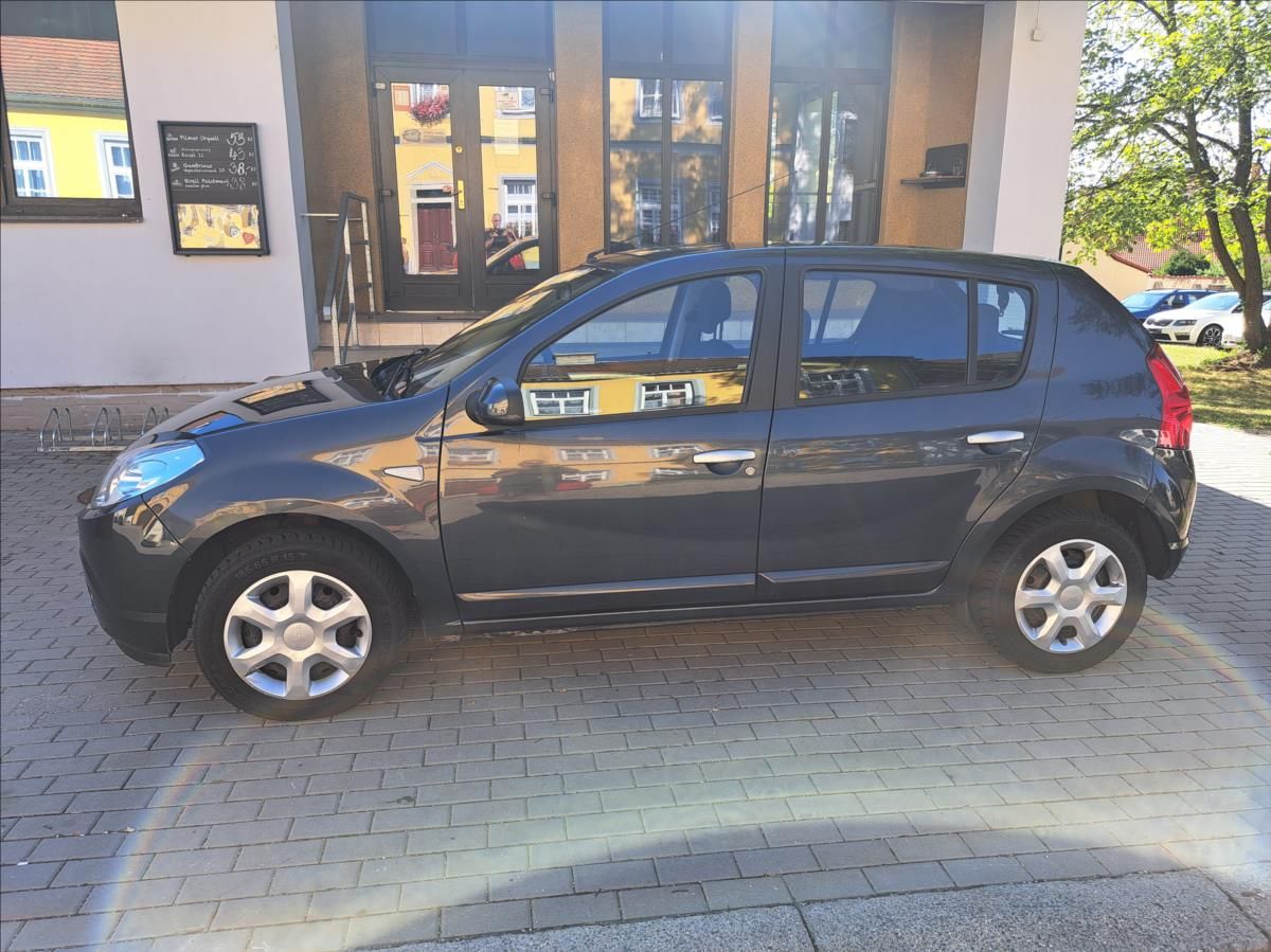 Dacia Sandero, 1,2 16V klima - fotka 5