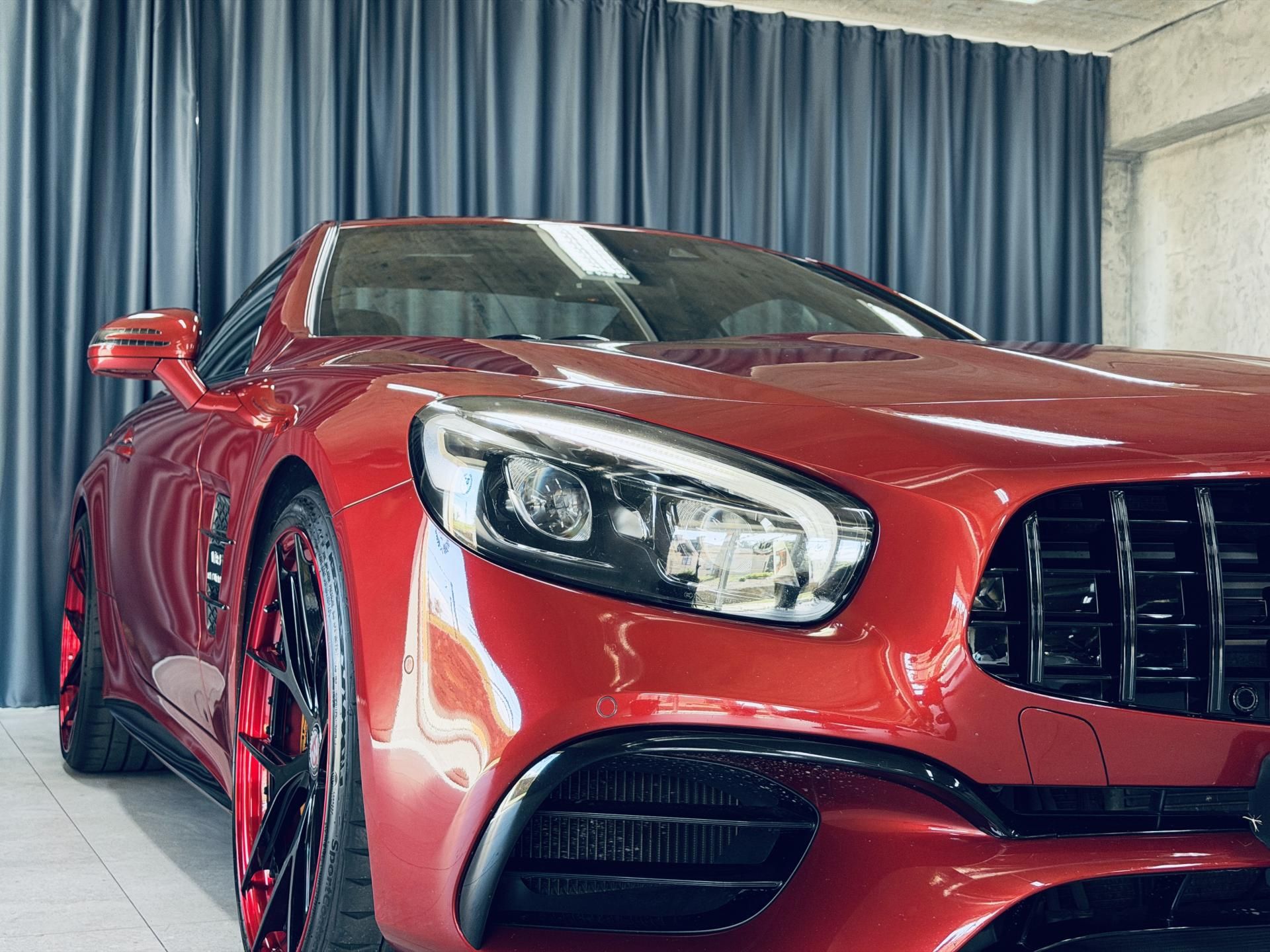 Mercedes-Benz SL, 63*AMG*Masaže*Karbon* - fotka 6