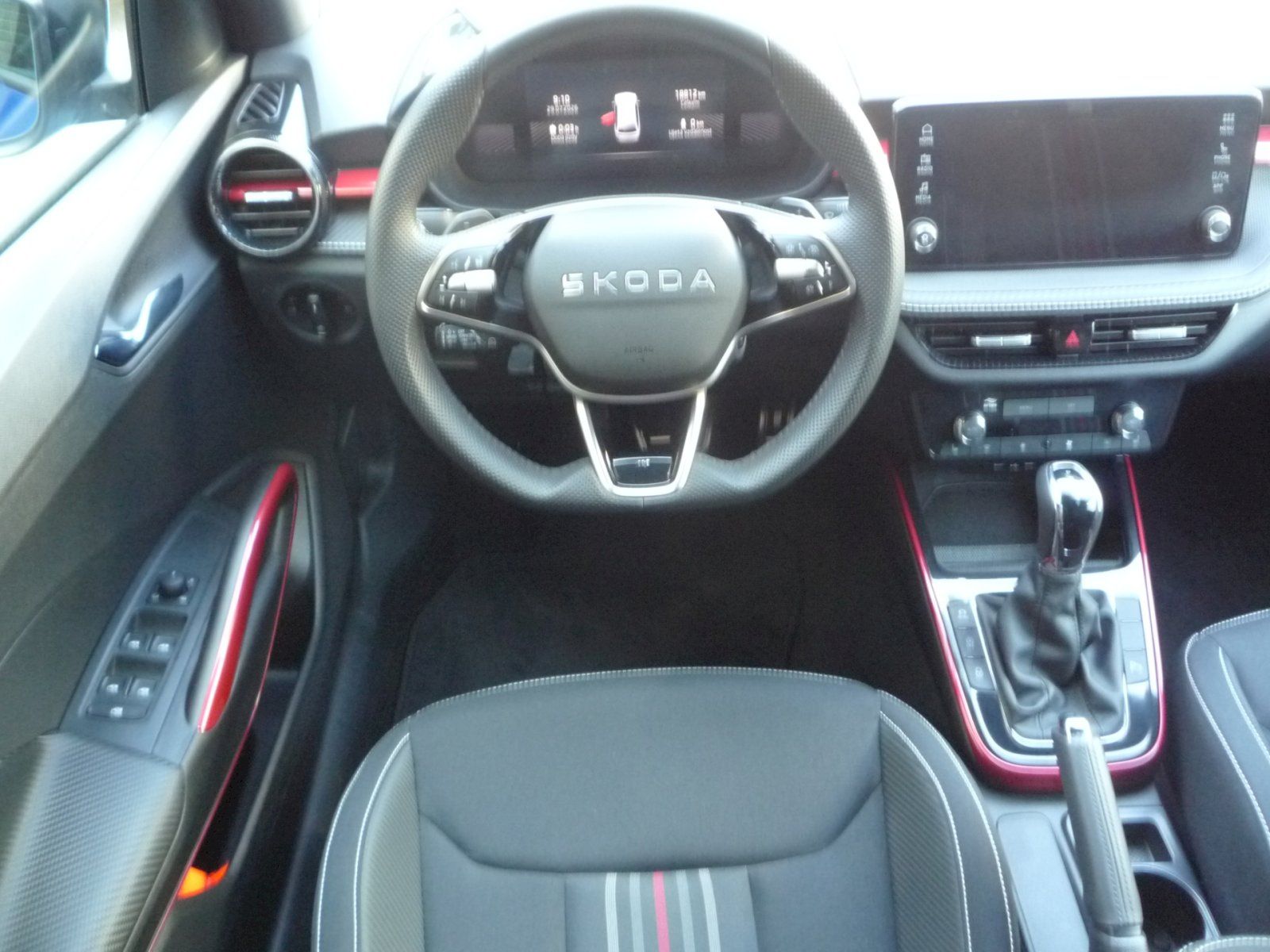 Škoda Fabia, 1,0TSi 85kW DSG MONTE CARLO - fotka 5