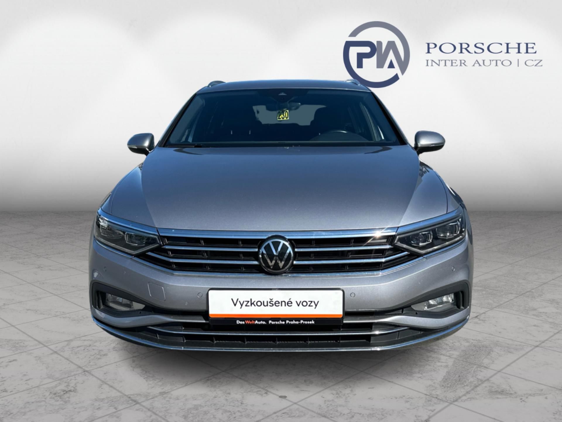 Volkswagen Passat, Elegance 2.0 TDI 110 kW DSG Va - fotka 2