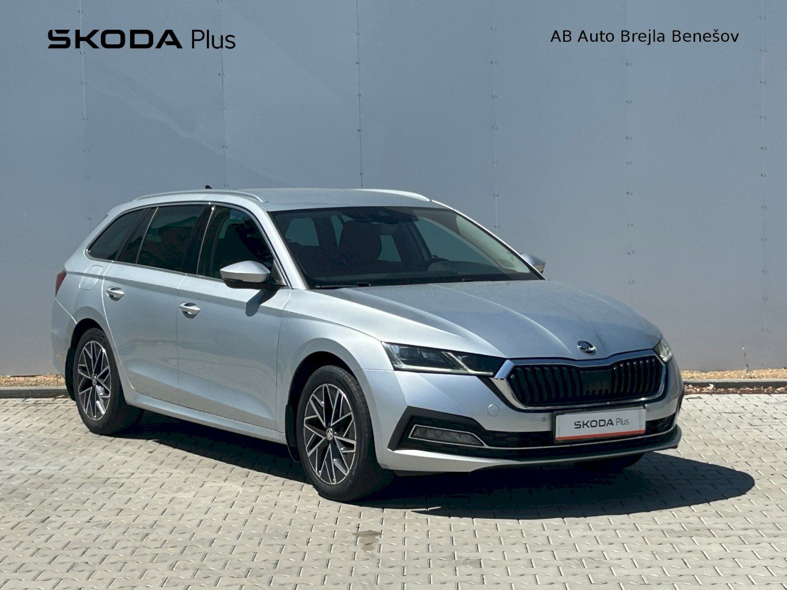 Škoda Octavia, OCTAVIA COM STY TS 110/1.5 M6F - fotka 6