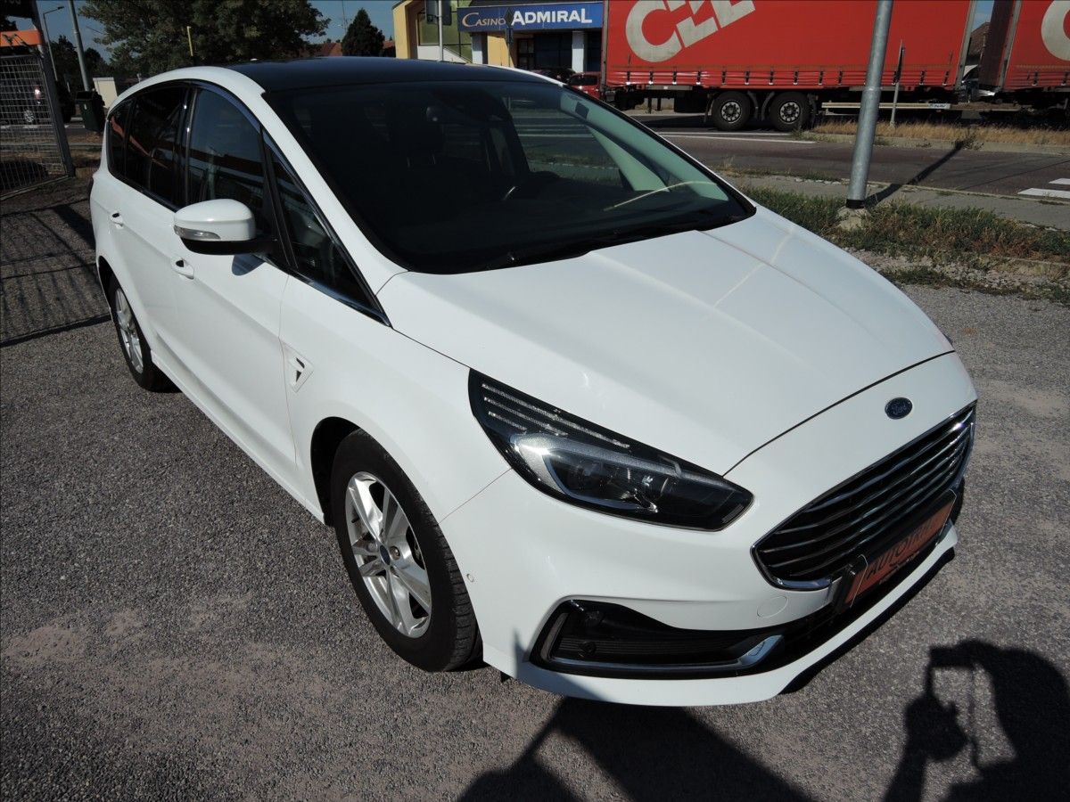 Ford S-MAX, 2,0 Aut.140kWTitanium Panorama - fotka 2