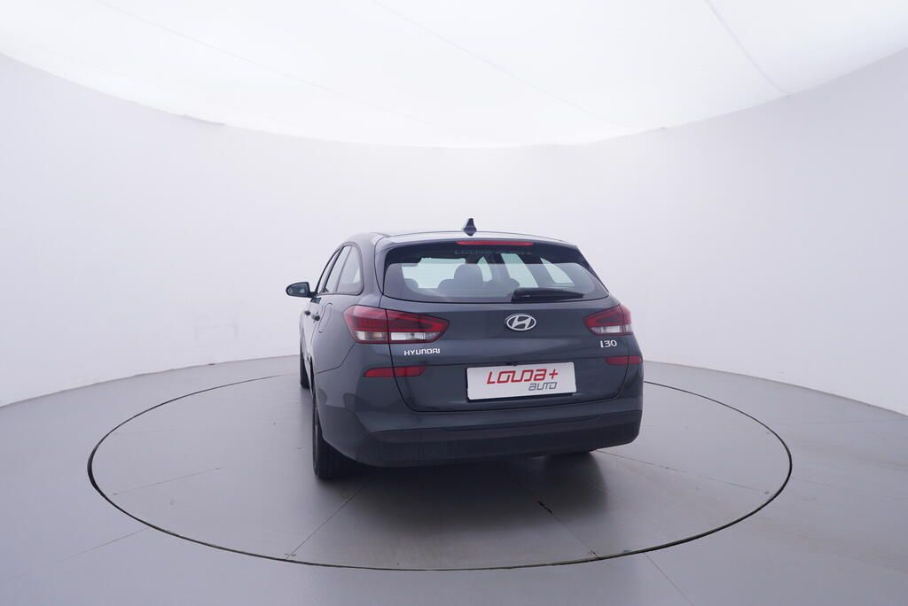 Hyundai i30, Comfort 1.0 GDI 74 kW - fotka 4