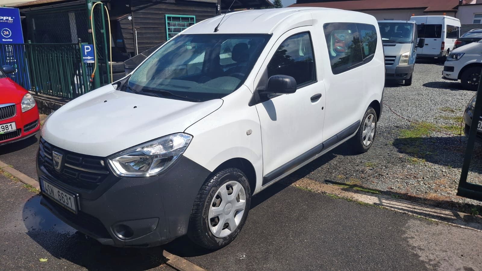 Dacia Dokker, na splátky všem 2018 BENZIN - fotka 3