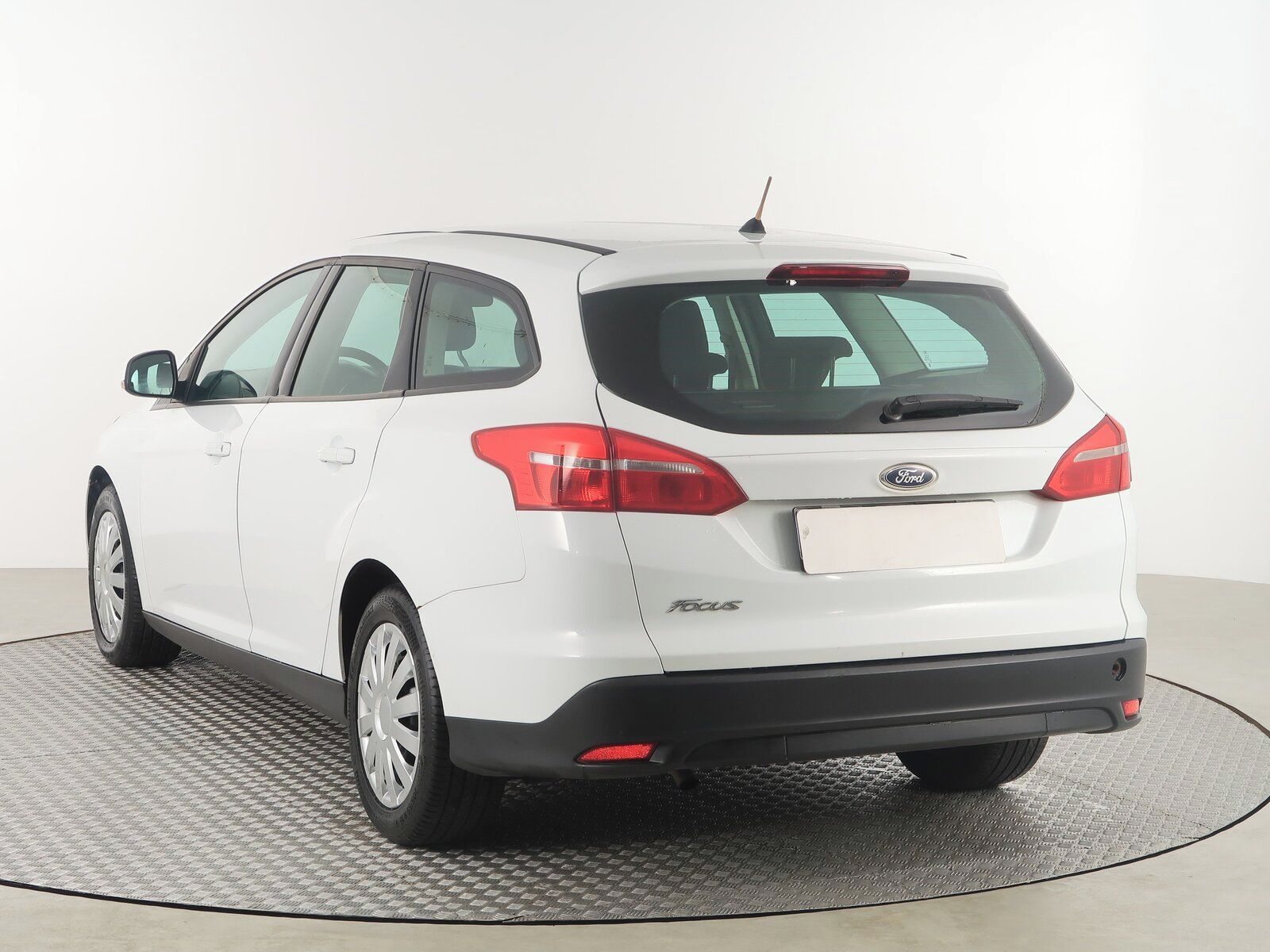 Ford Focus, 1.6 i, Serv.kniha, Klima - fotka 4
