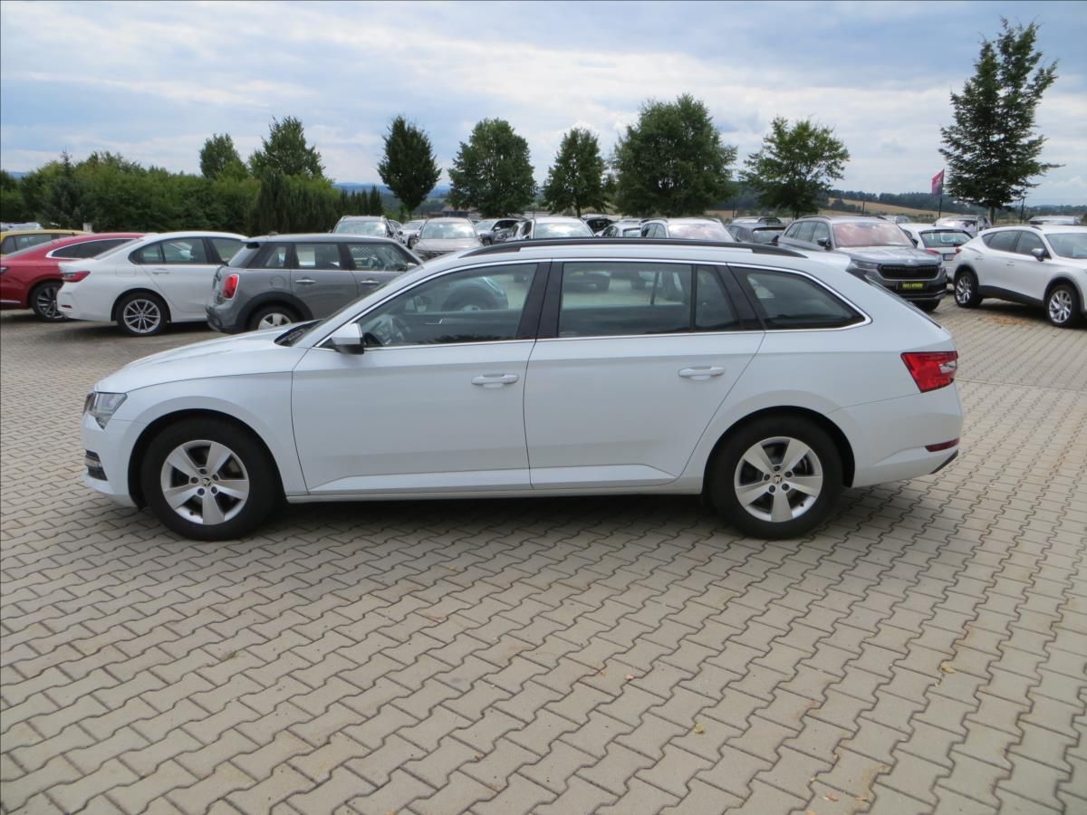 Škoda Superb, 2,0 TDI Ambition DSG TAŽNÉ ČR - fotka 4