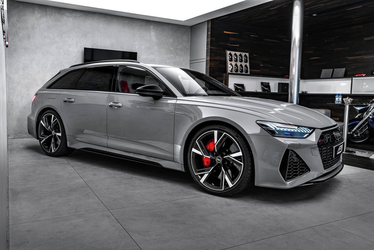 Audi RS6, Avant Dynamic Plus Keramiky - fotka 4