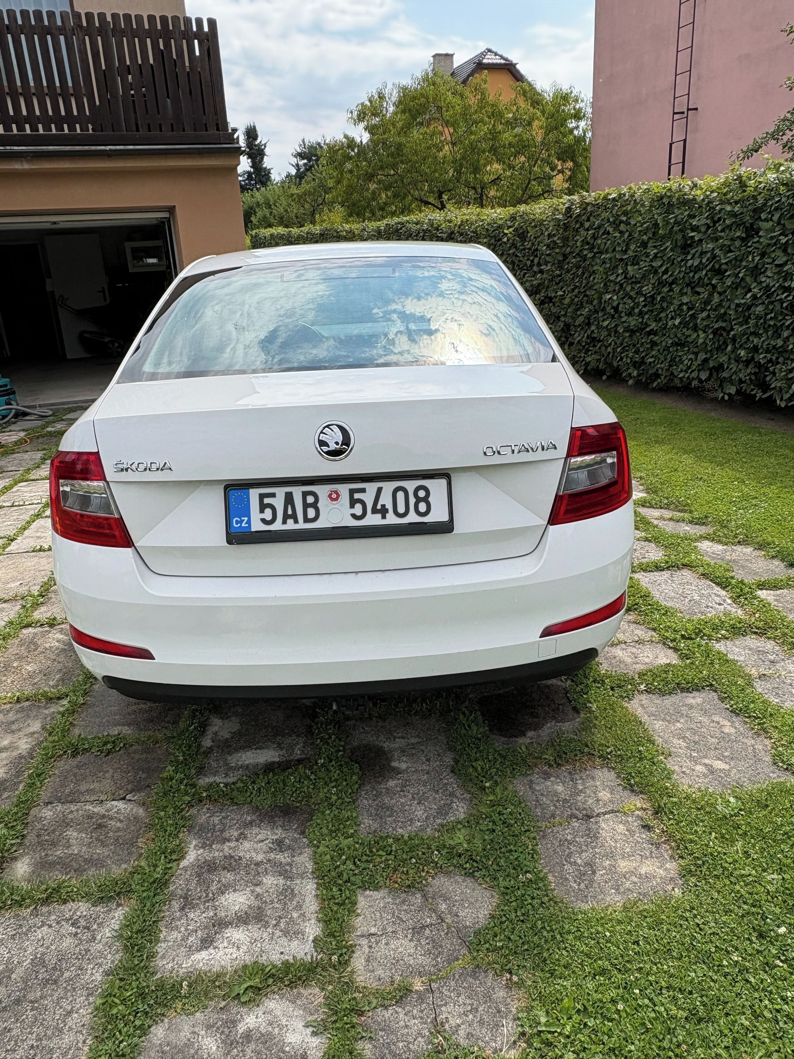 Škoda Octavia, 1.6 TDI - fotka 6