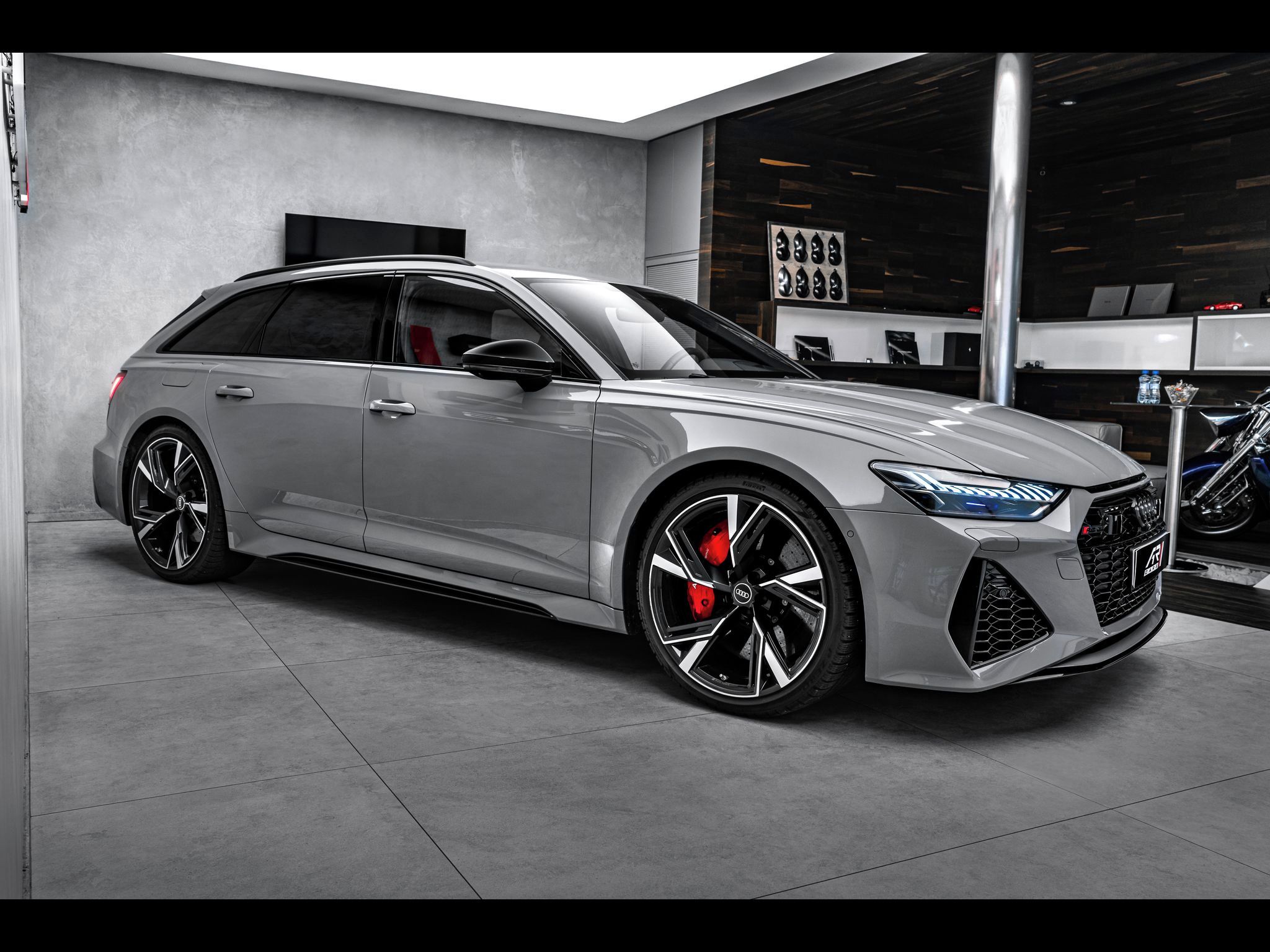 Audi RS6, Avant Dynamic Plus Keramiky - fotka 6