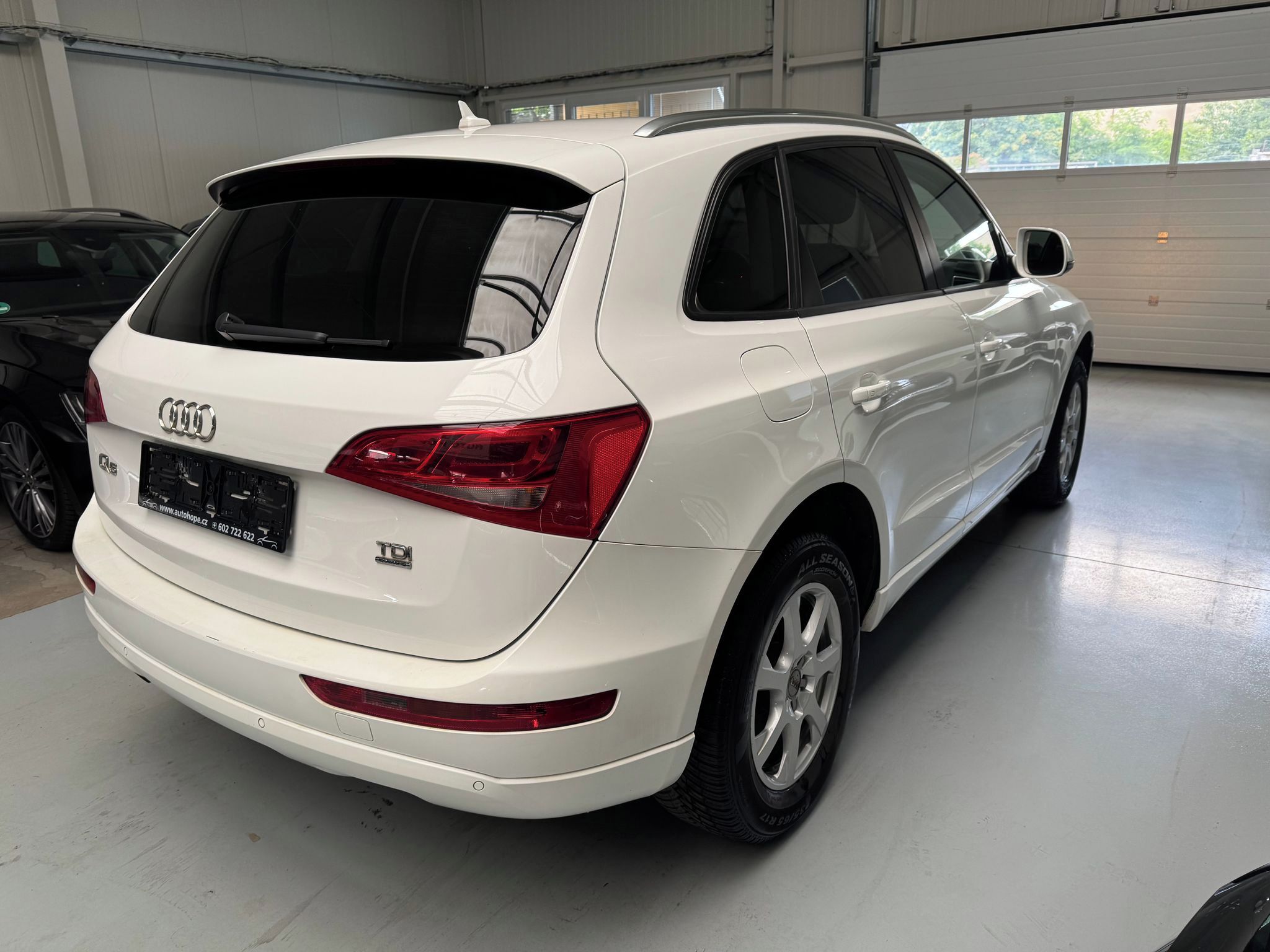 Audi Q5, 2.0 TDI Quattro - fotka 6