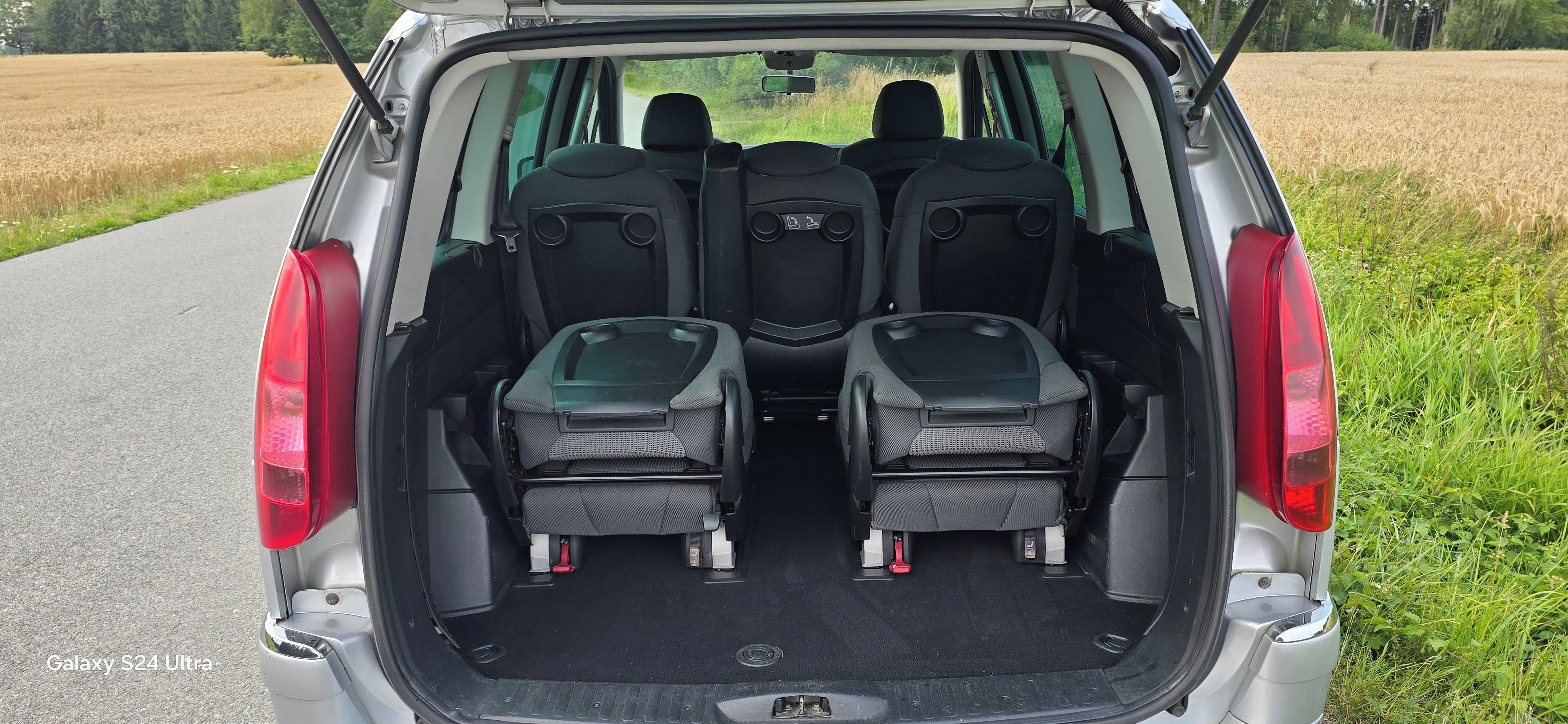Peugeot 807, Peigeot 807 2.0 HDi 88kw RHK - fotka 5