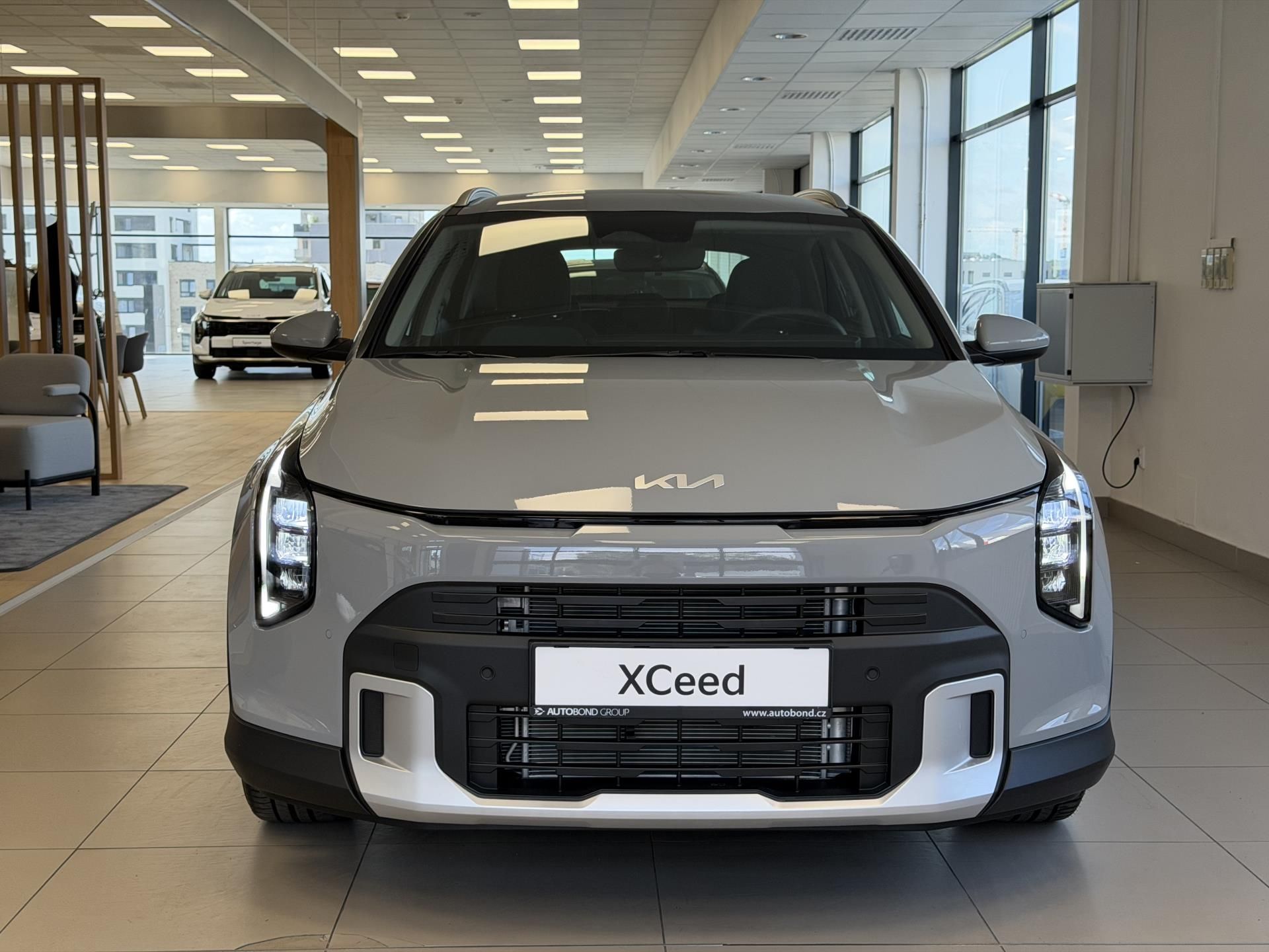 Kia XCee´d, 1,0 T-GDi GPF COMFORT (2027) - fotka 4