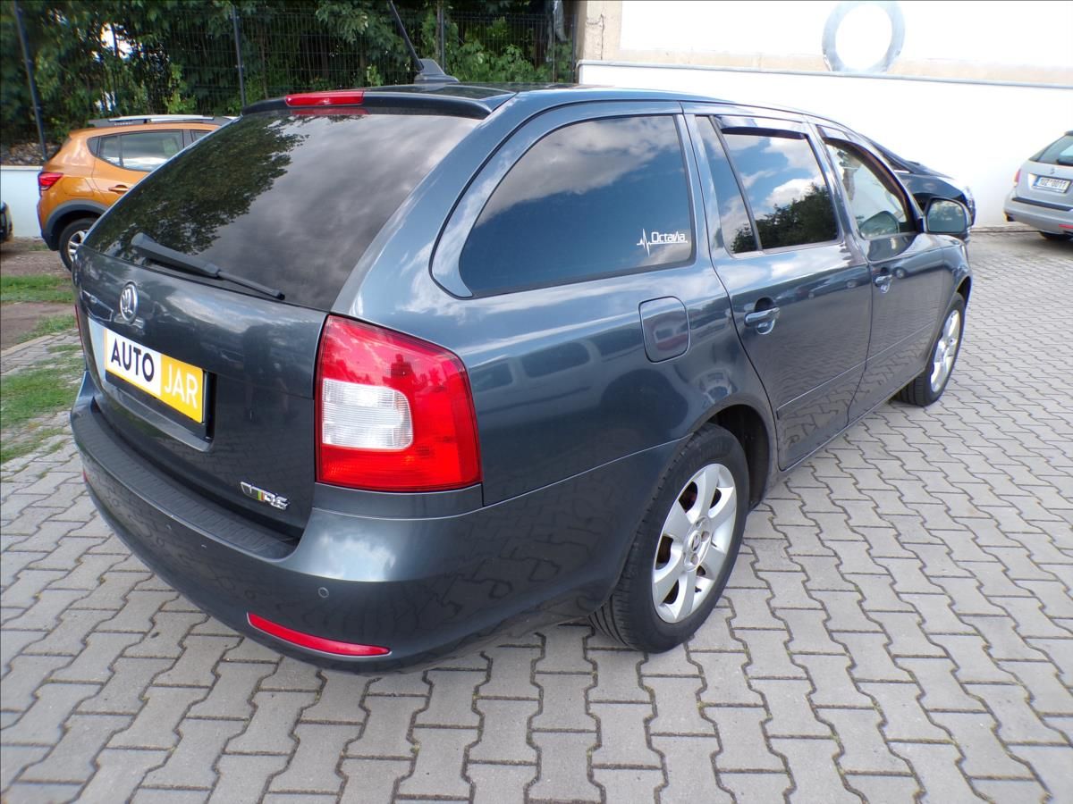 Škoda Octavia, 1,9 TDI  DSG - fotka 5
