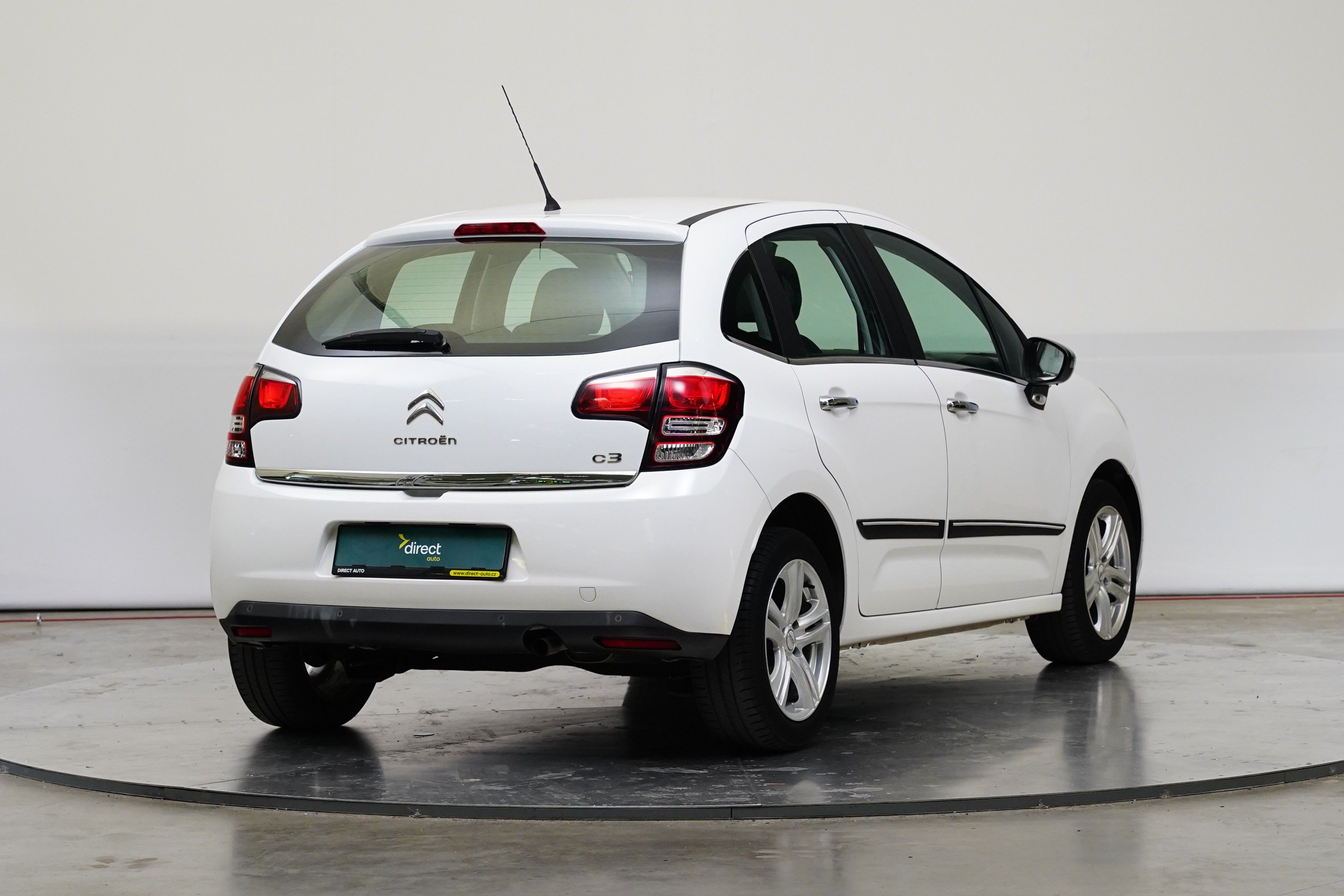 Citroën C3, 1.2 VTi 60 kW Exclusive - fotka 2